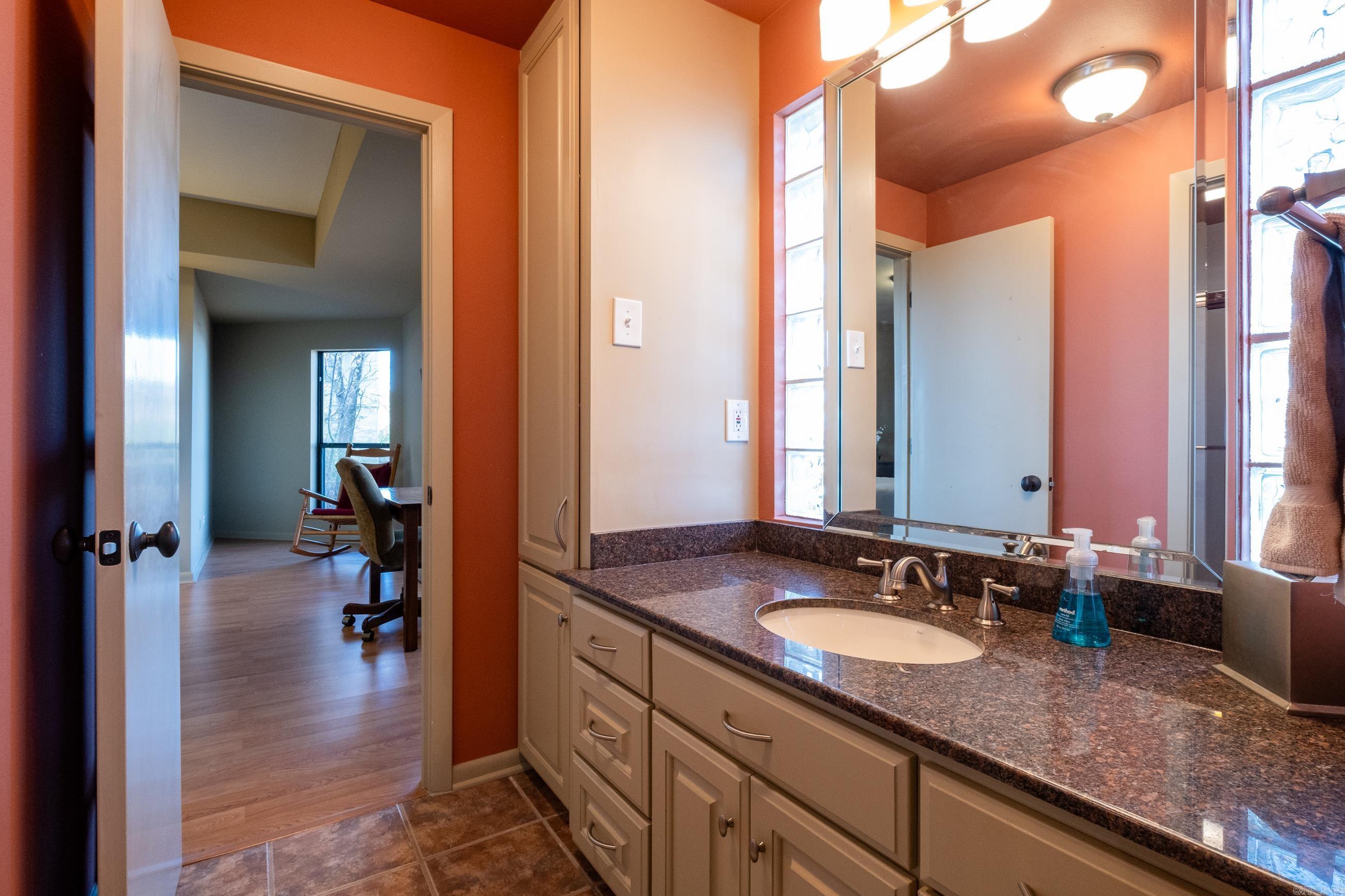 RIVER RIDGE POINTE - Residential