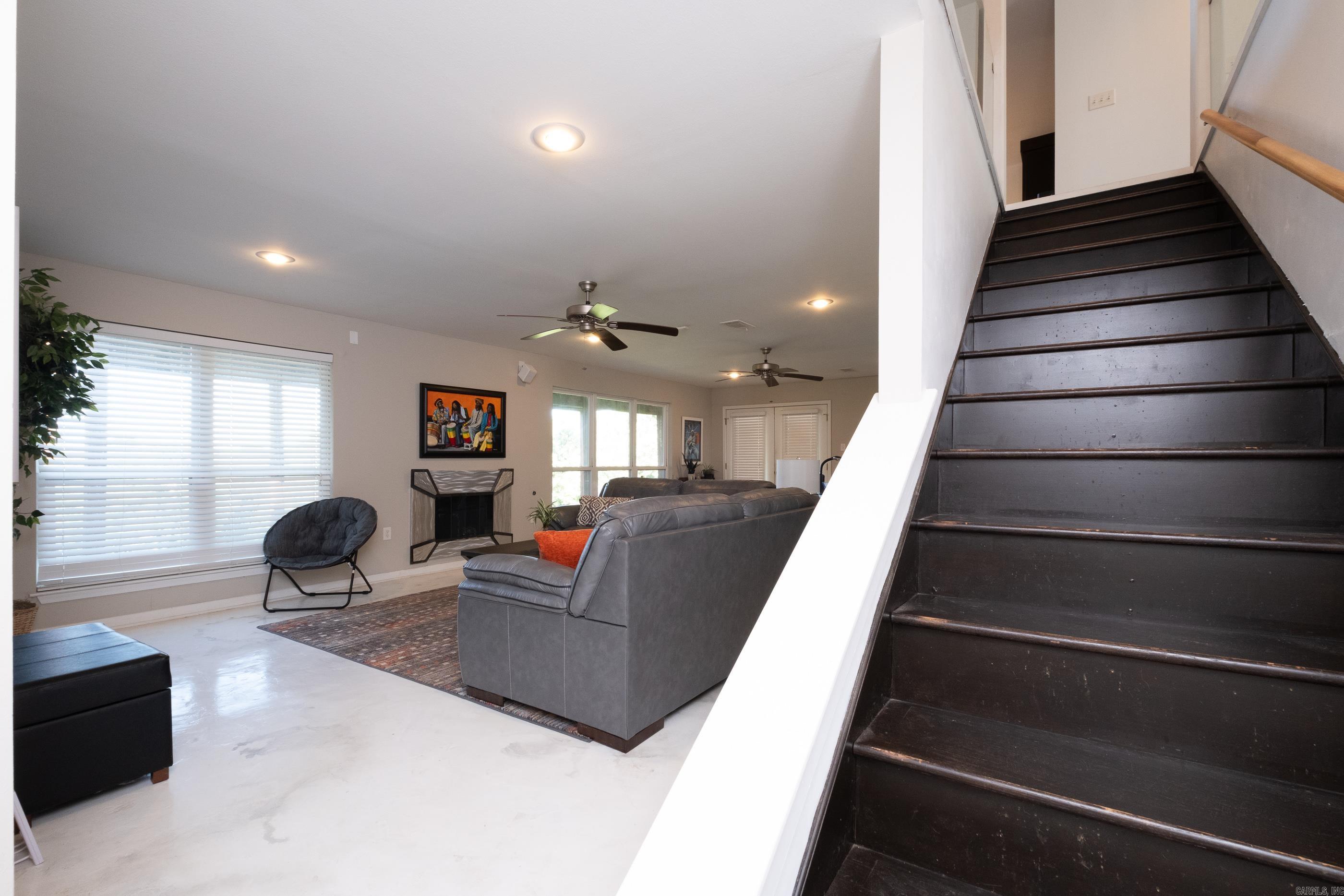 WALTON HEIGHTS - Residential