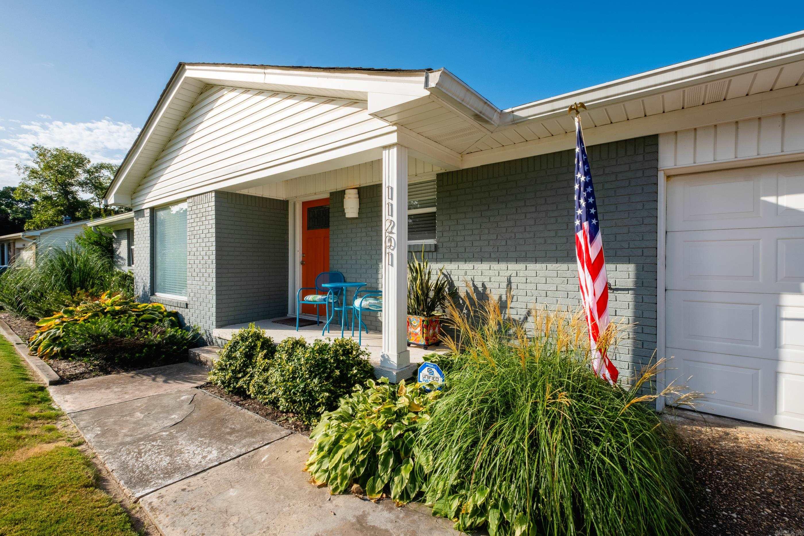 WALTON HEIGHTS - Residential