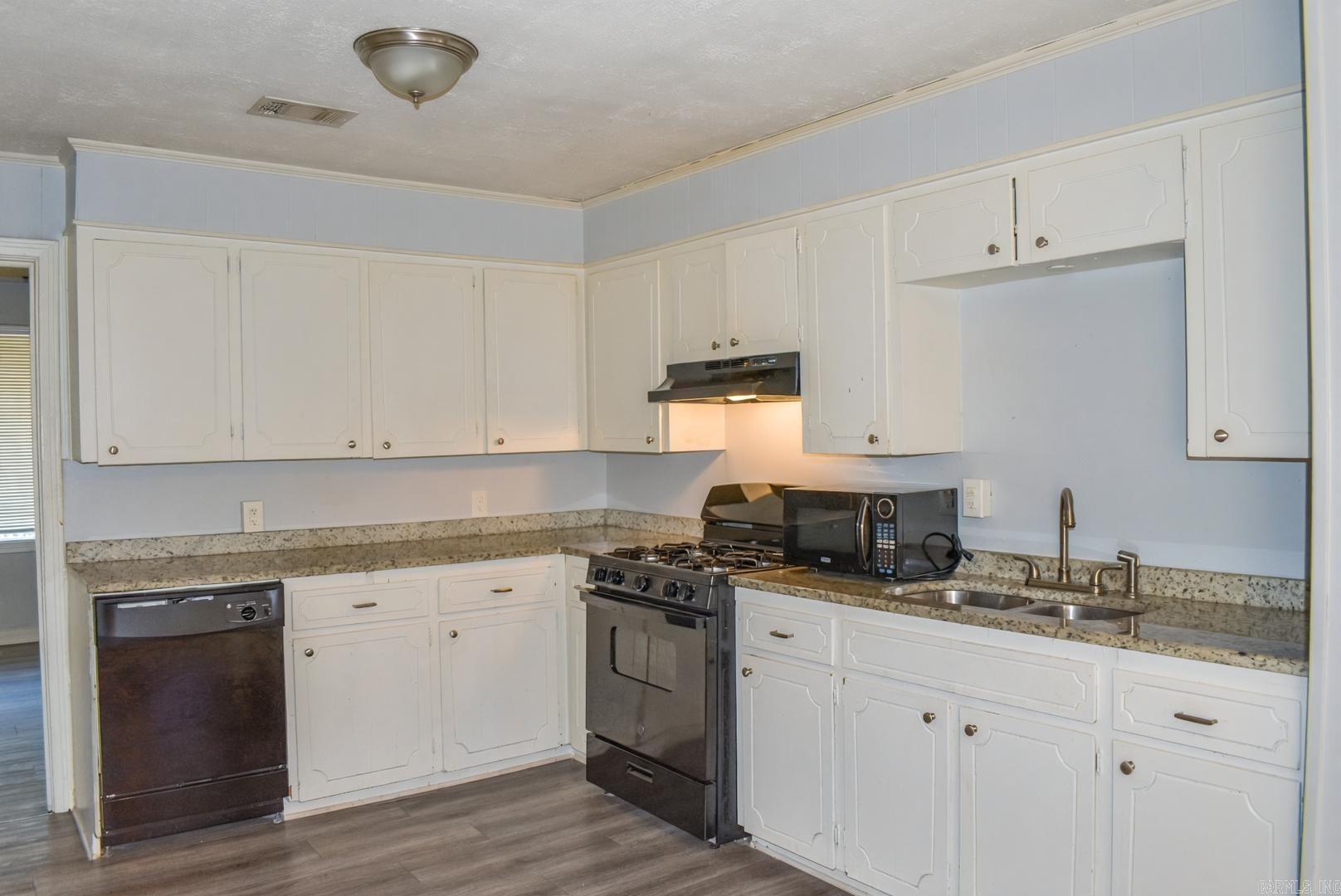 PICKTHORNE ADDN - Residential