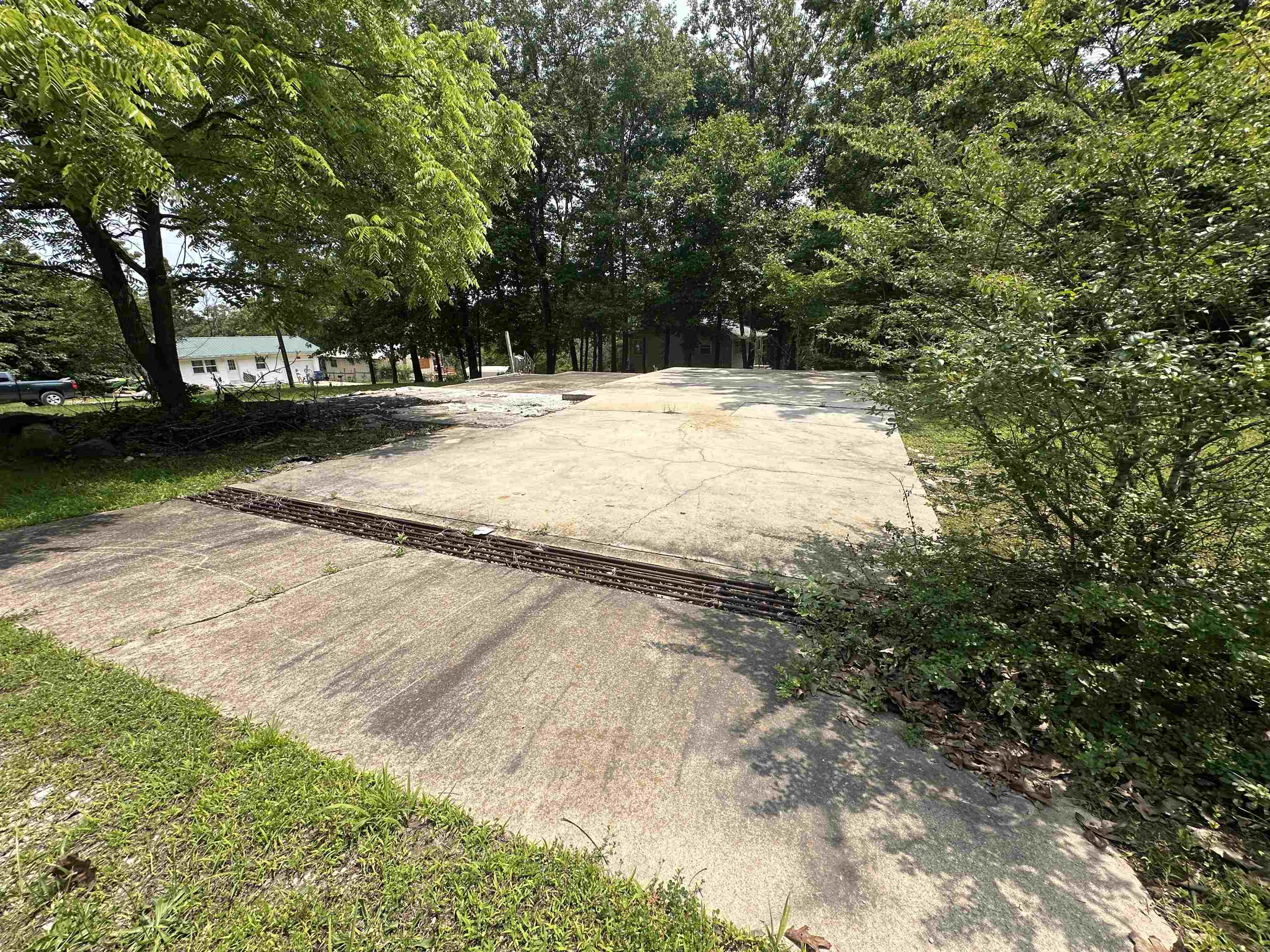 Cedar Heights - Land