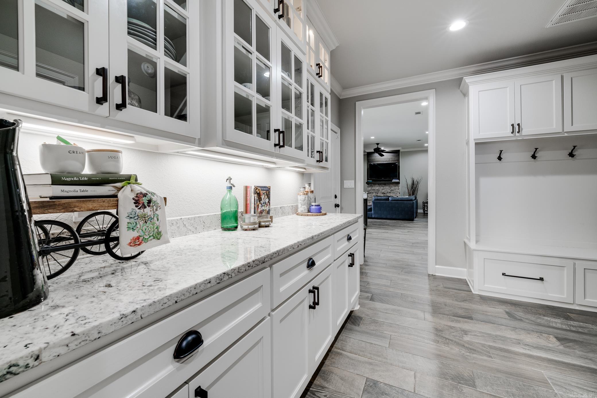 WINTERBROOK - Residential