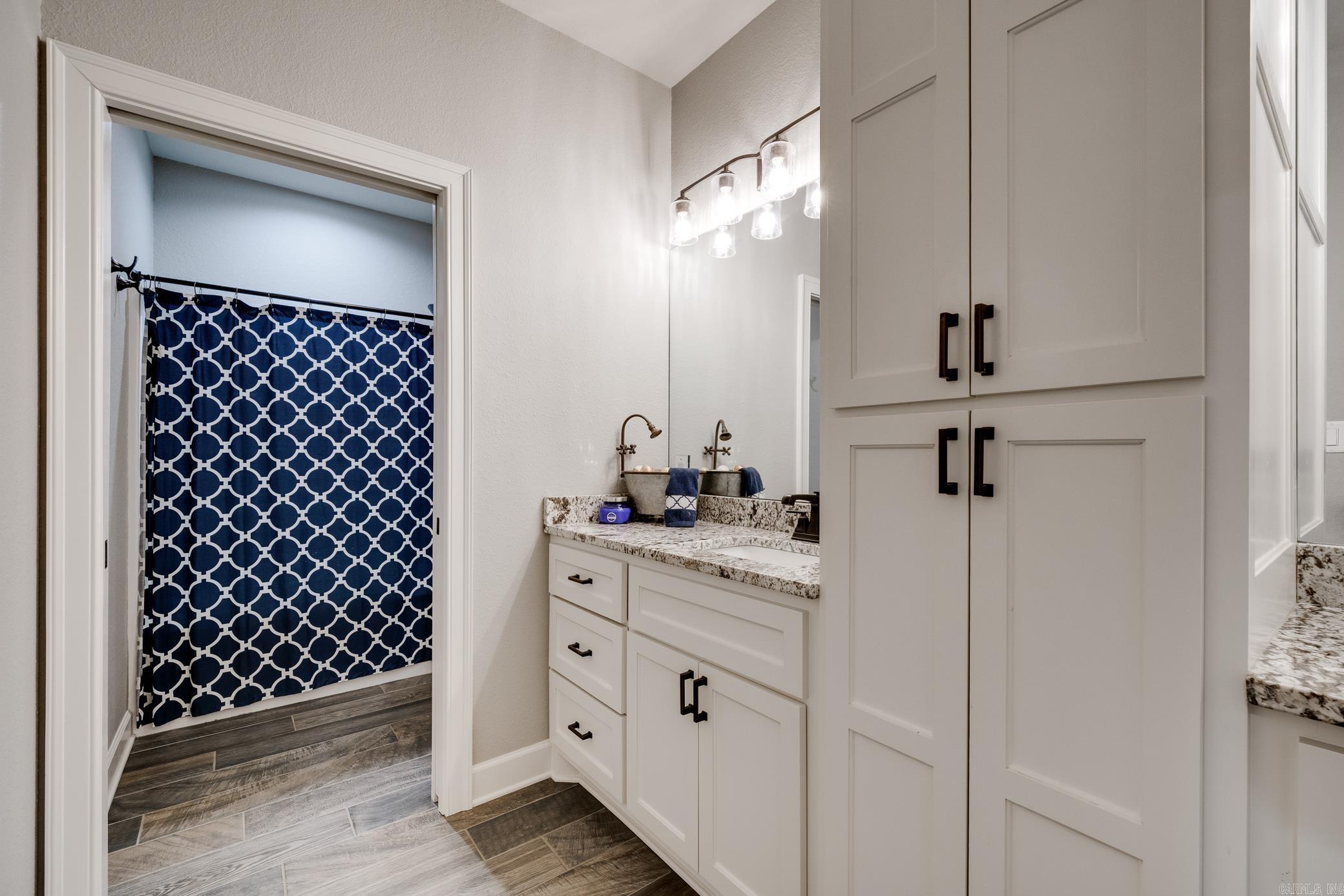 WINTERBROOK - Residential