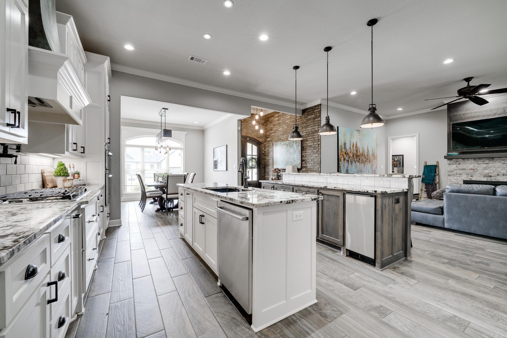 WINTERBROOK - Residential