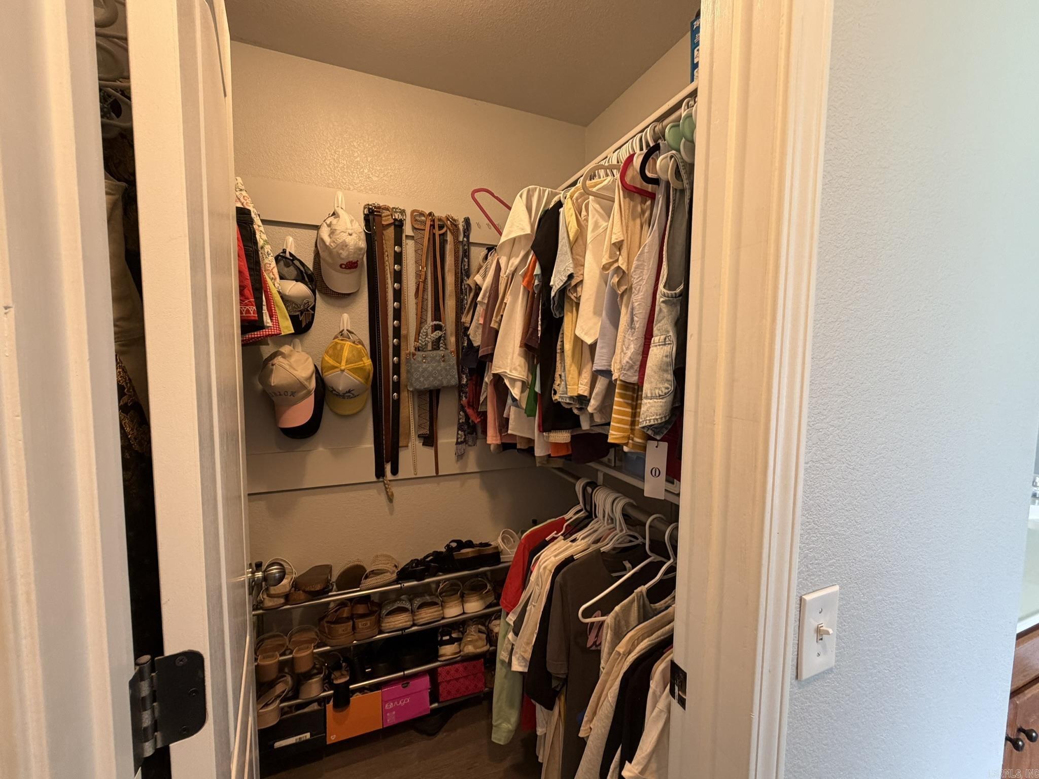 ALEXA BROOK RIDGE - Residential