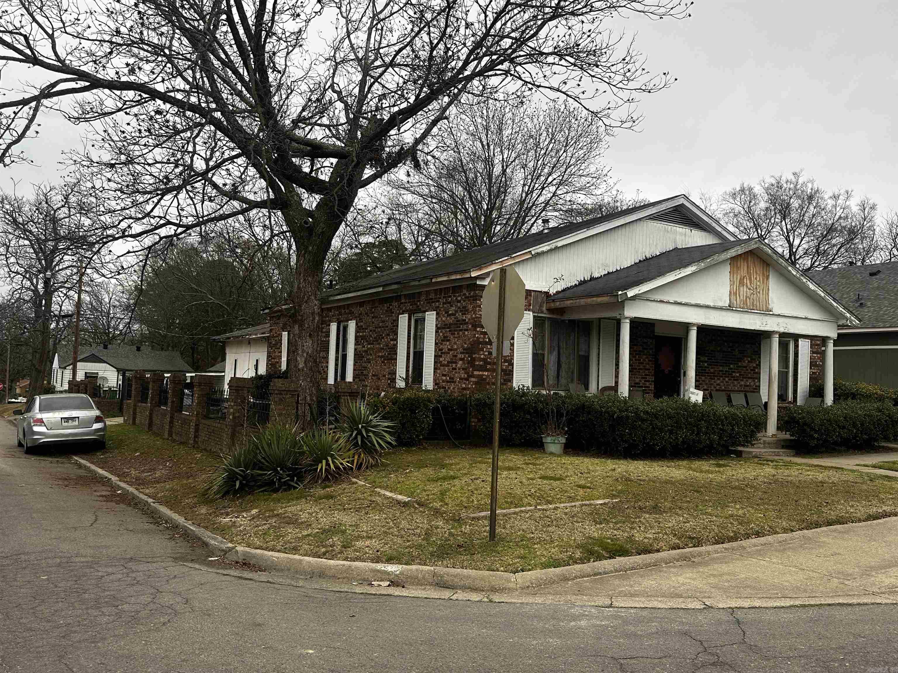 JOHNSON S J - Residential