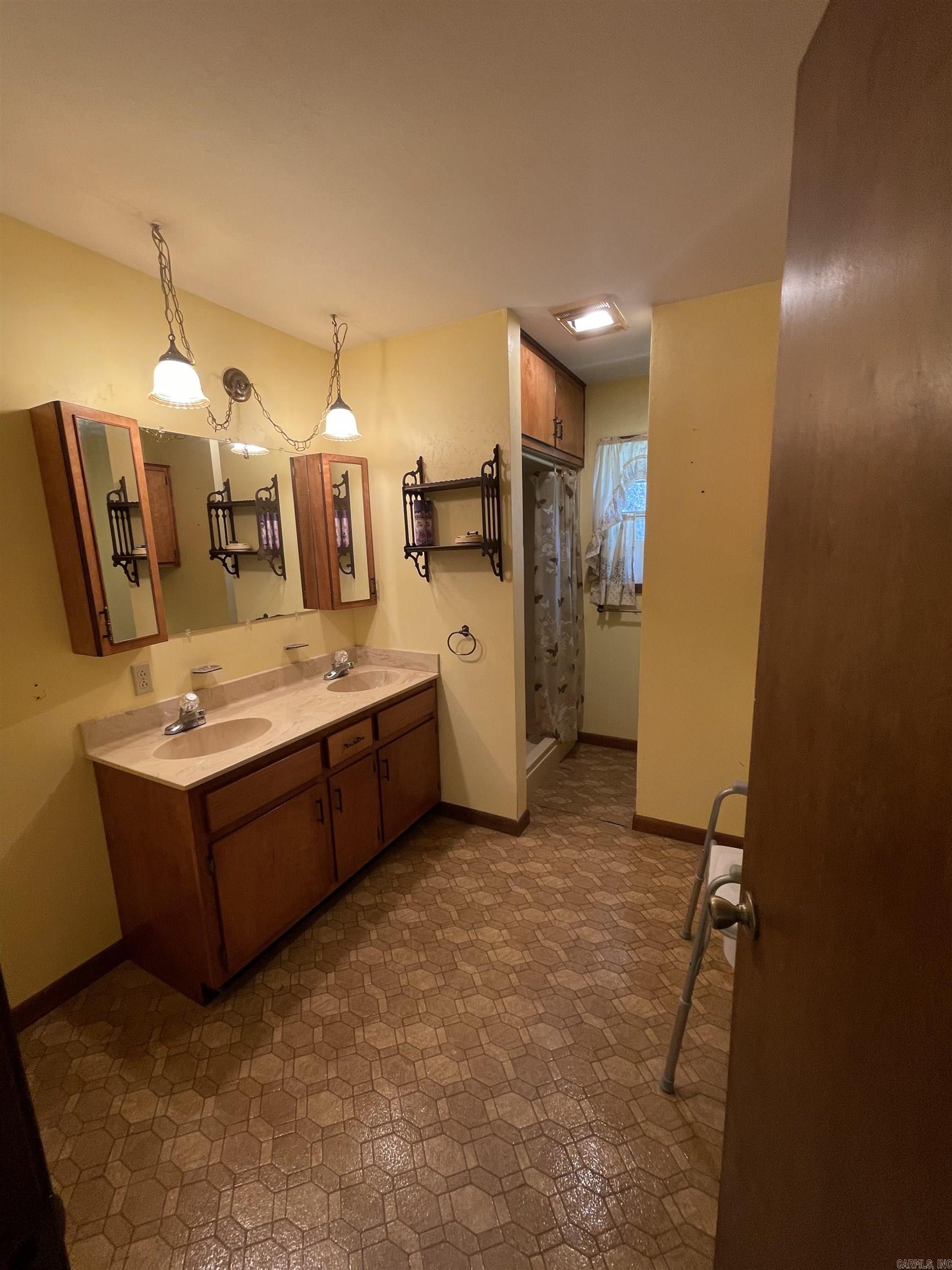 SILVER RIDGE - Residential