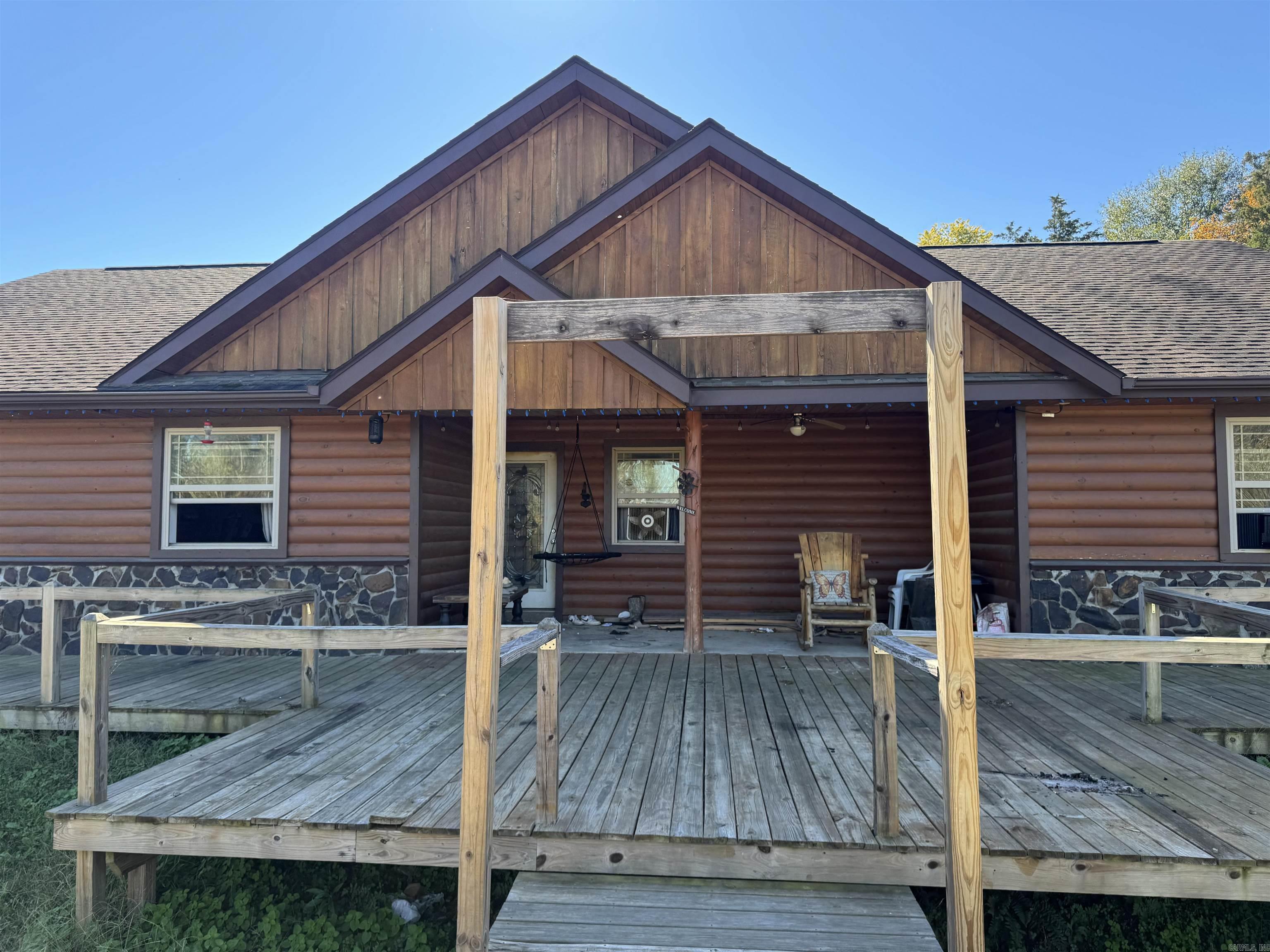 Metes & Bounds - Residential