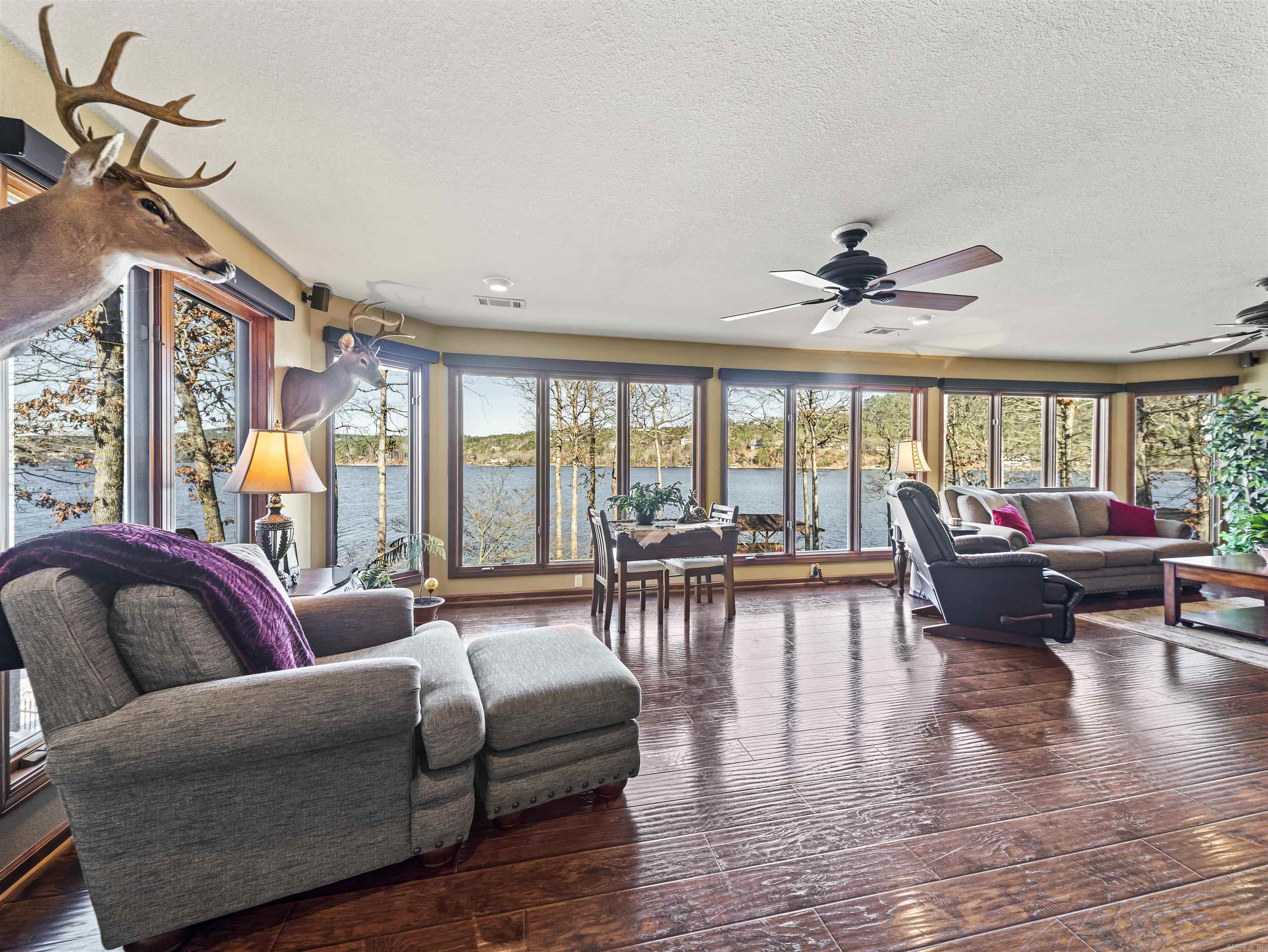 ALEGRIA - Residential