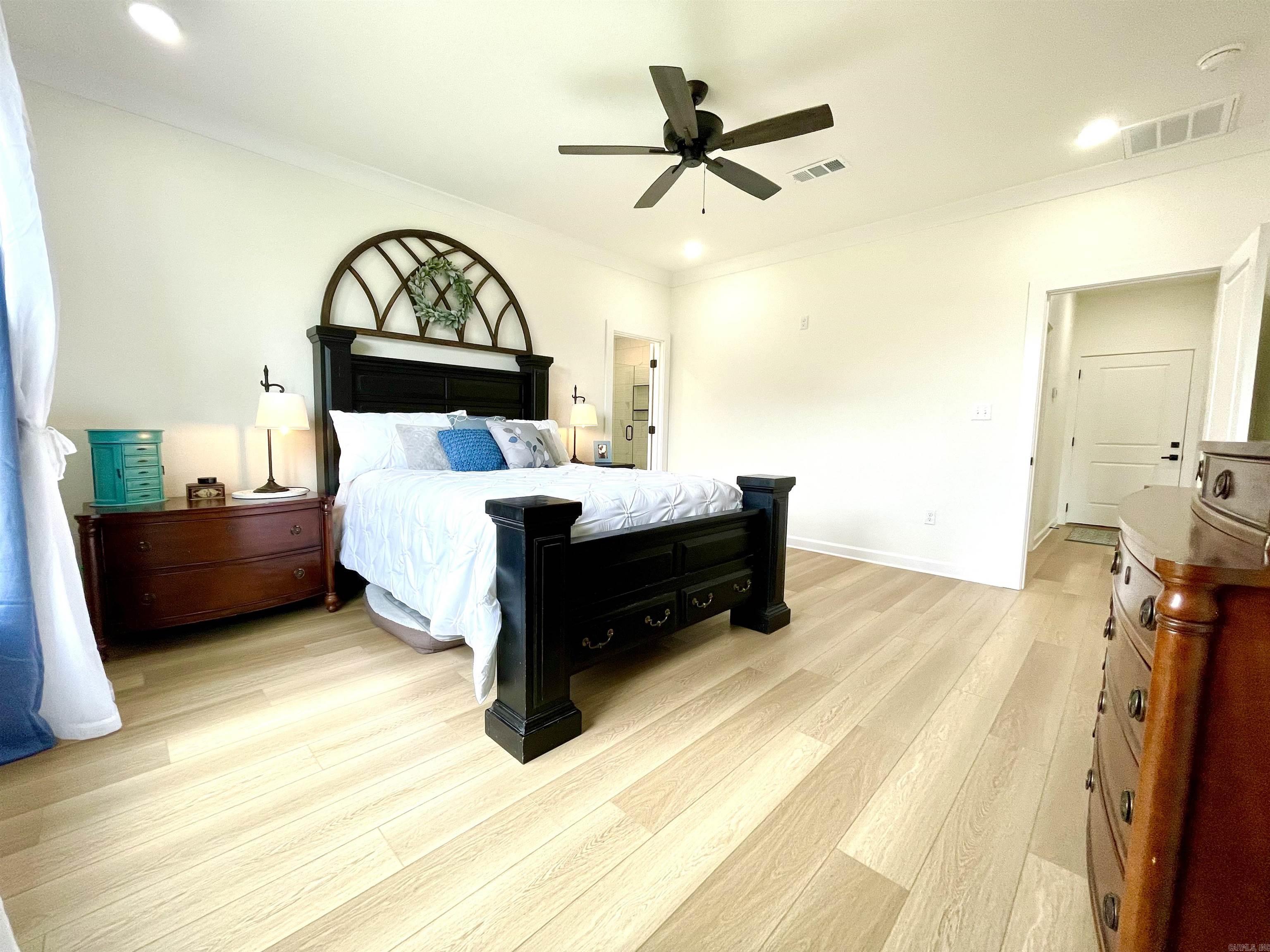 JACOB CREEK - Residential