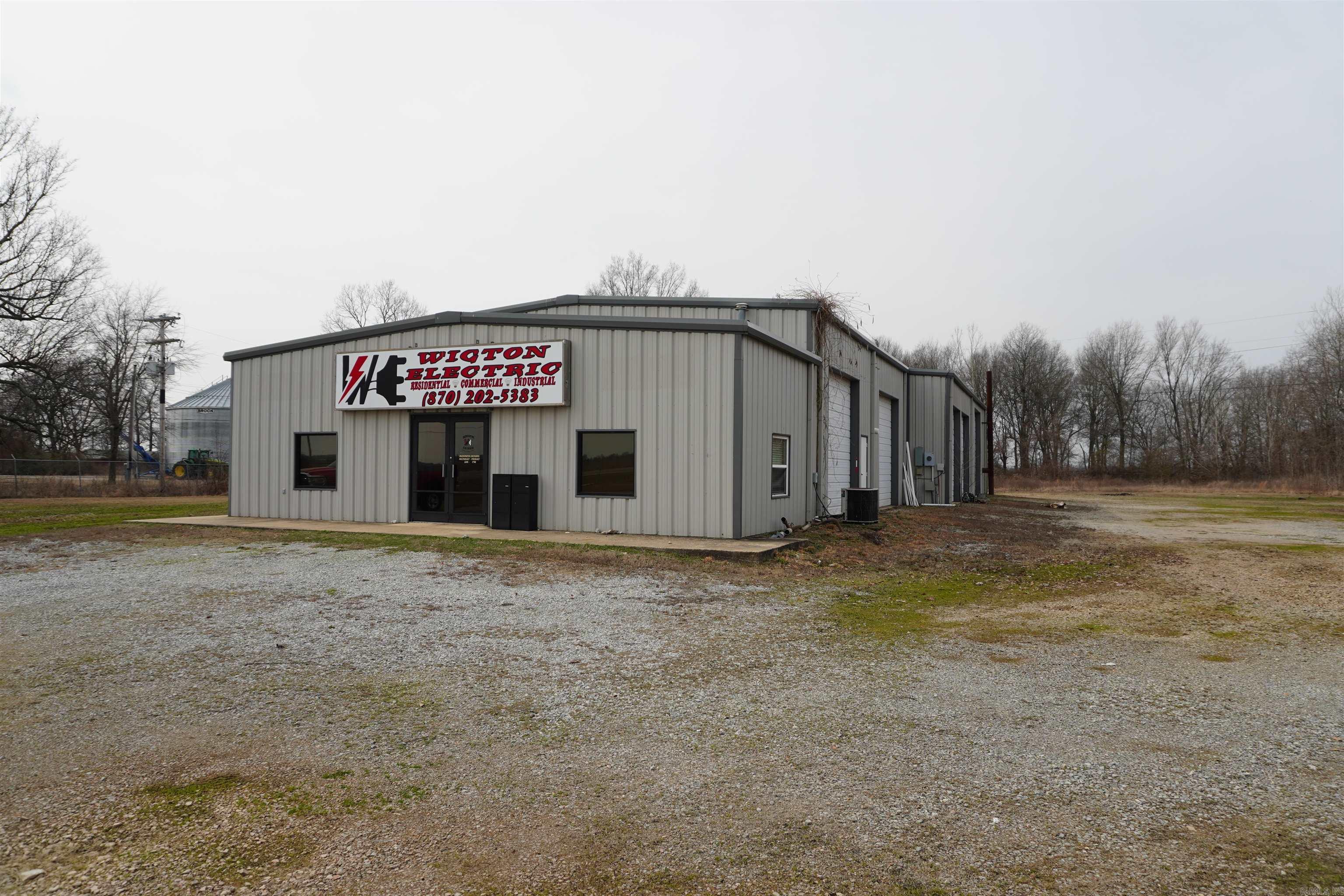 Shannon Acres - Commercial Sale