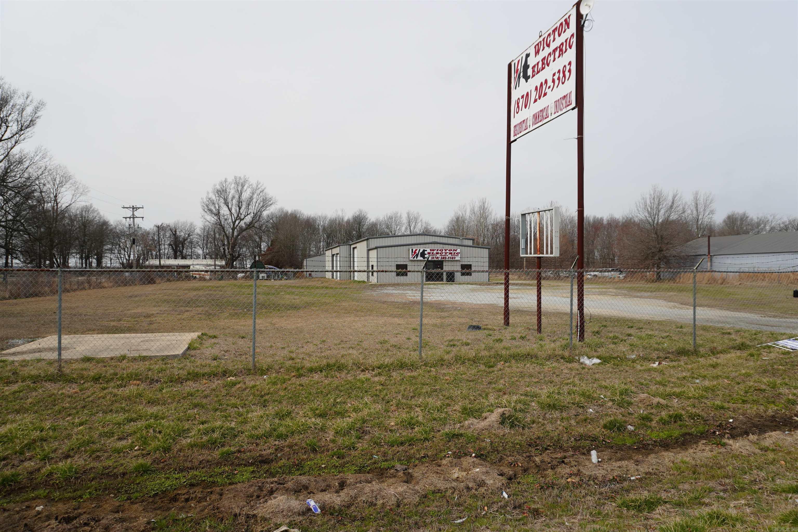 Shannon Acres - Commercial Sale