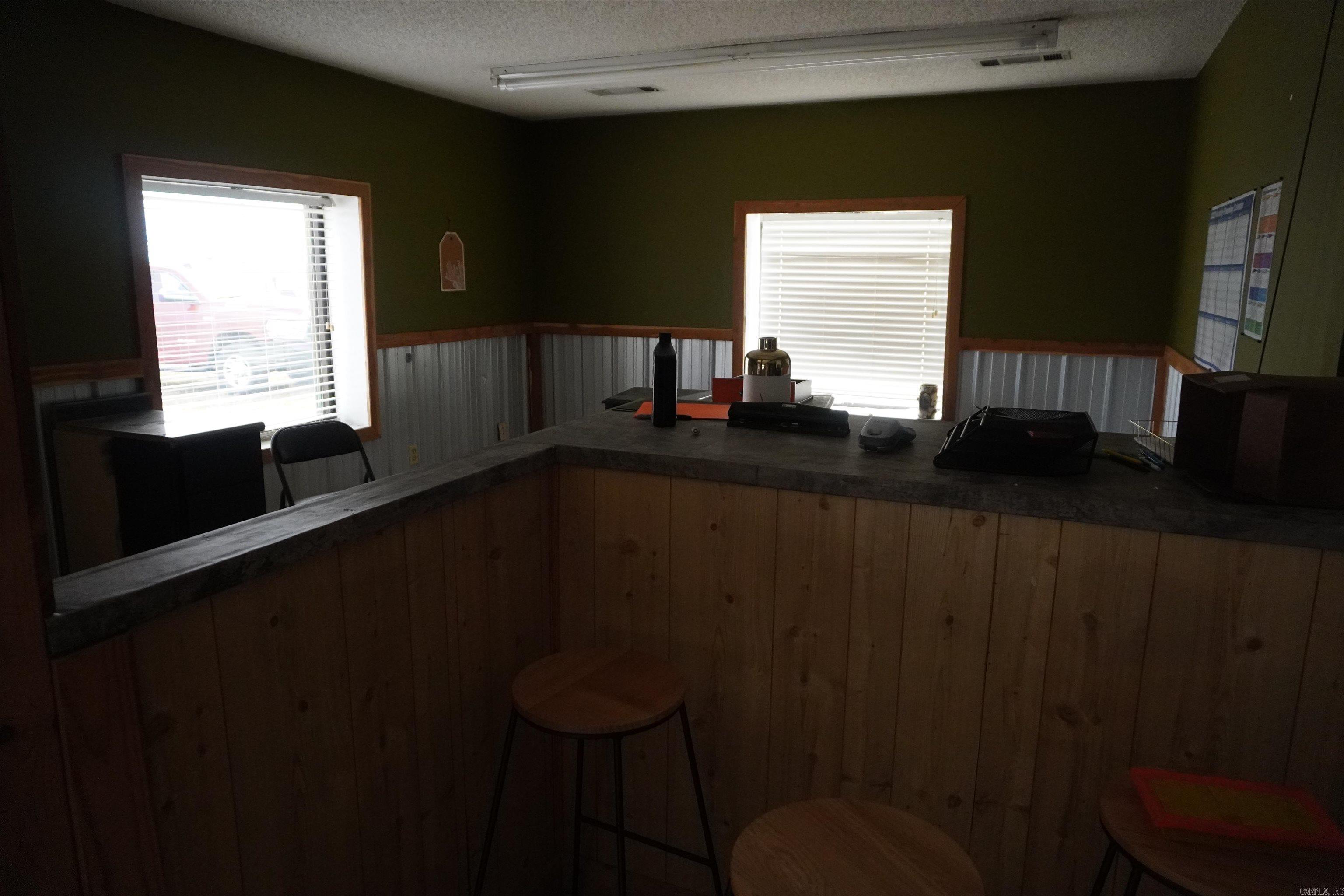 Shannon Acres - Commercial Sale