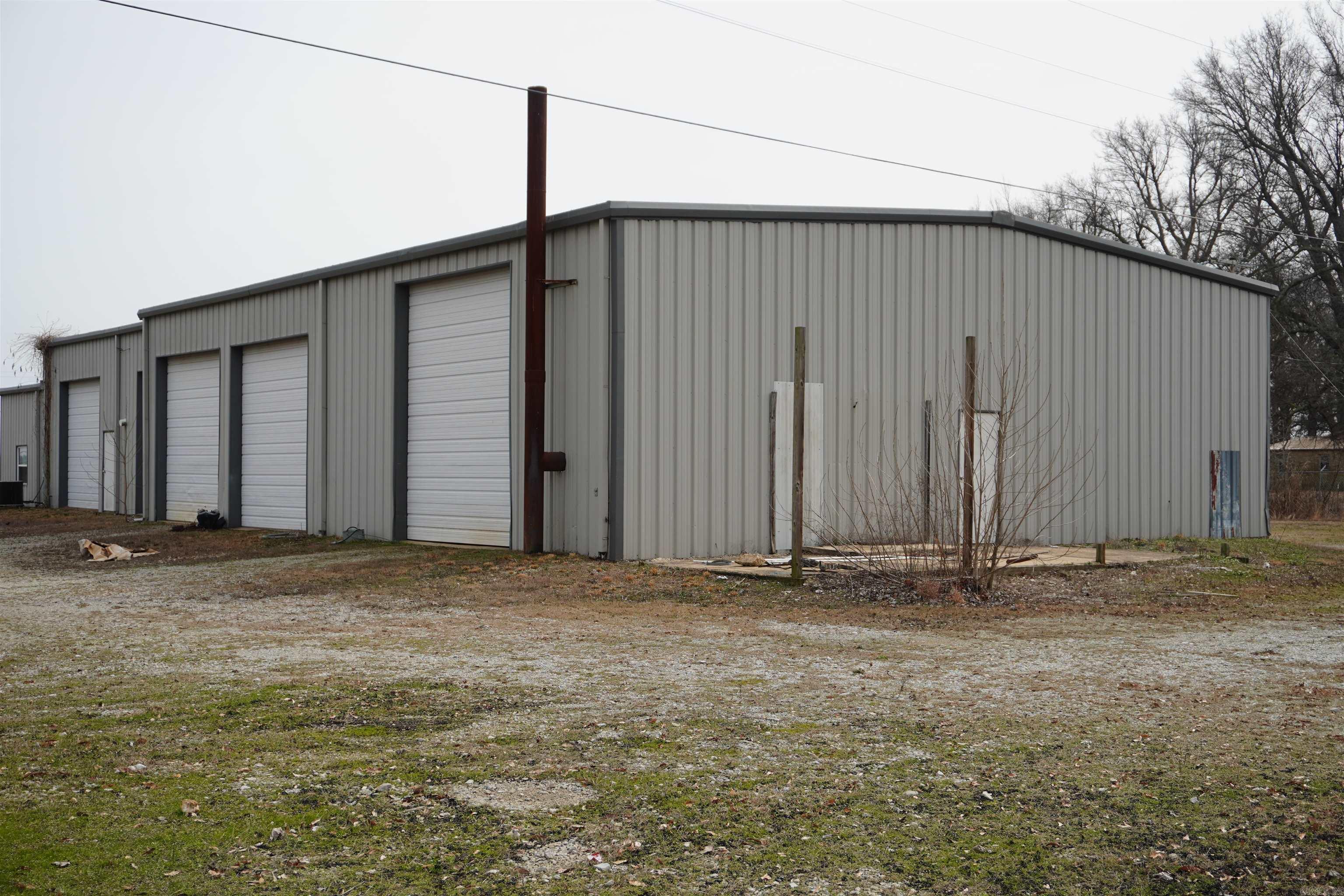 Shannon Acres - Commercial Sale