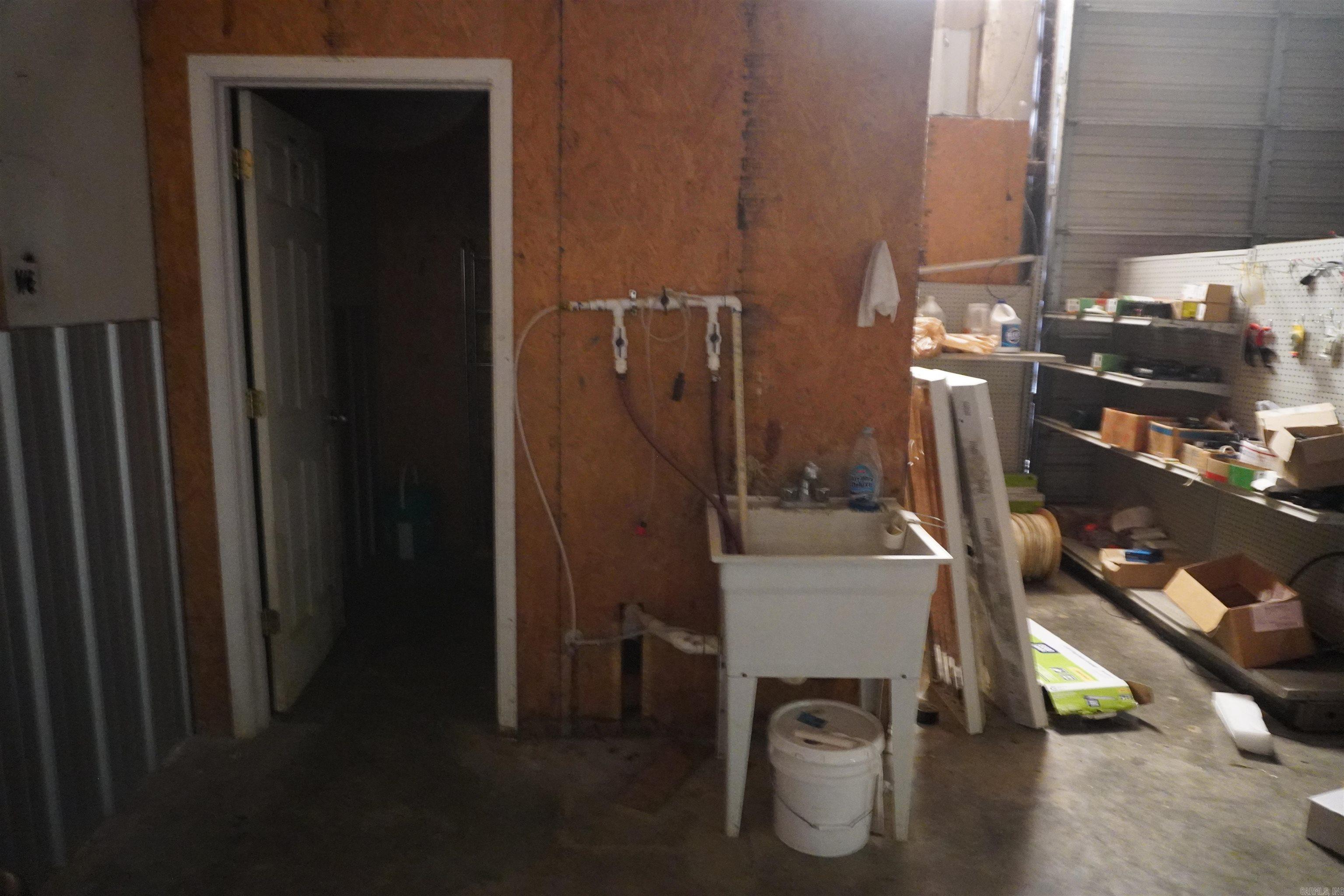 Shannon Acres - Commercial Sale