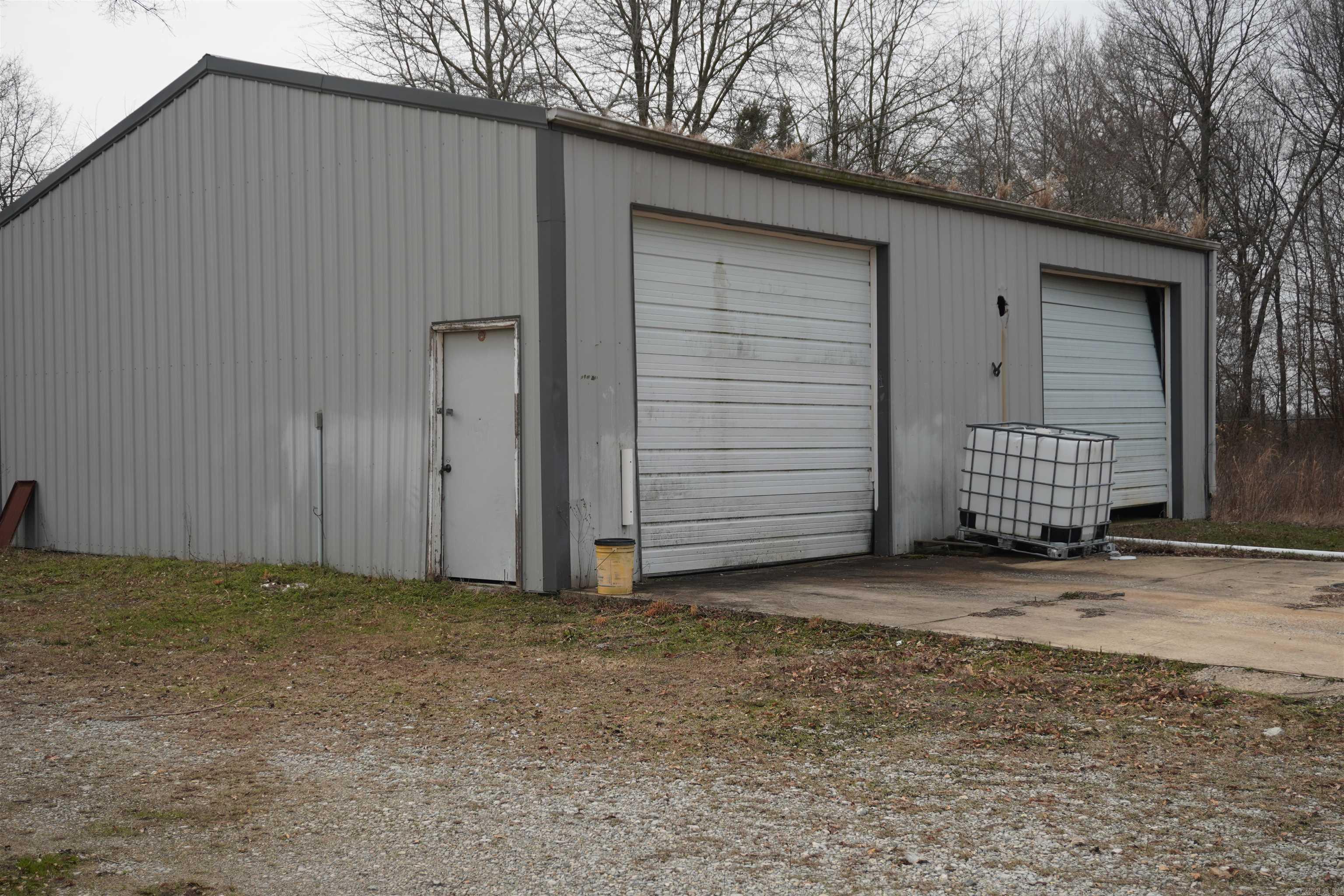 Shannon Acres - Commercial Sale