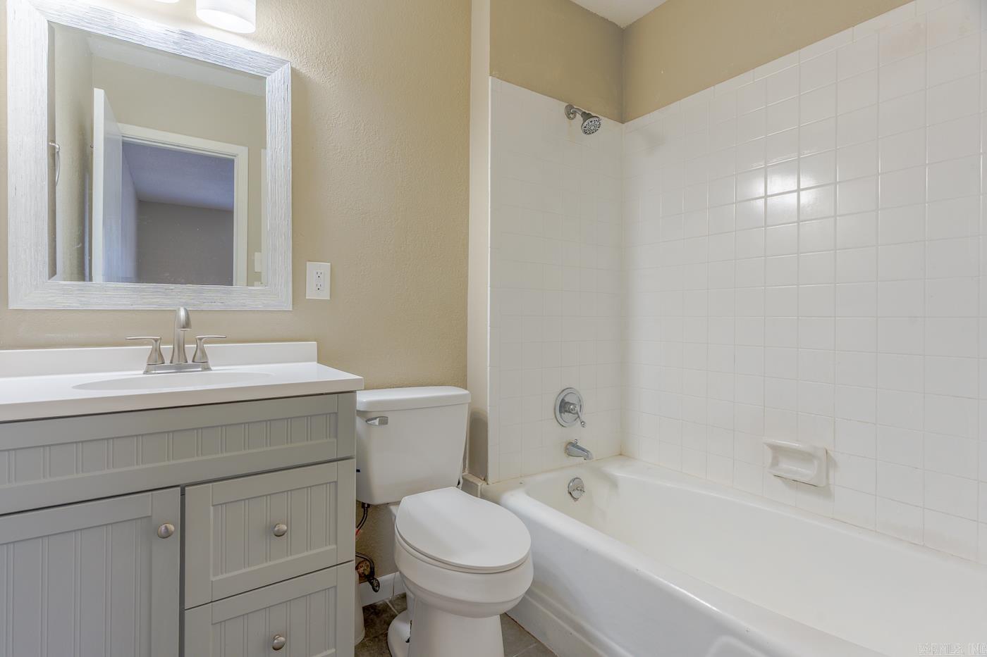 BRIARWOOD 1ST ADD - Residential