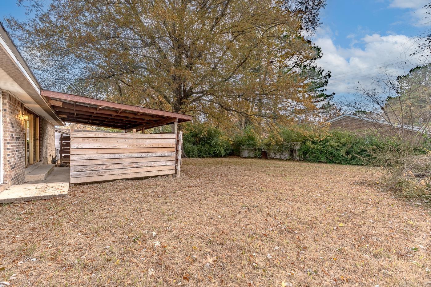 BRIARWOOD 1ST ADD - Residential