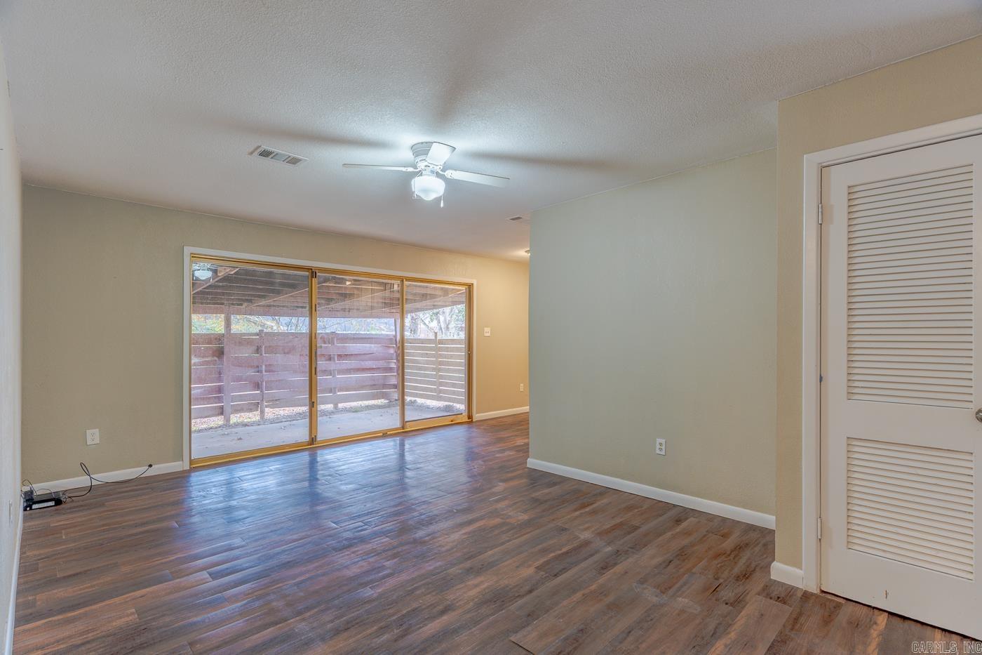 BRIARWOOD 1ST ADD - Residential