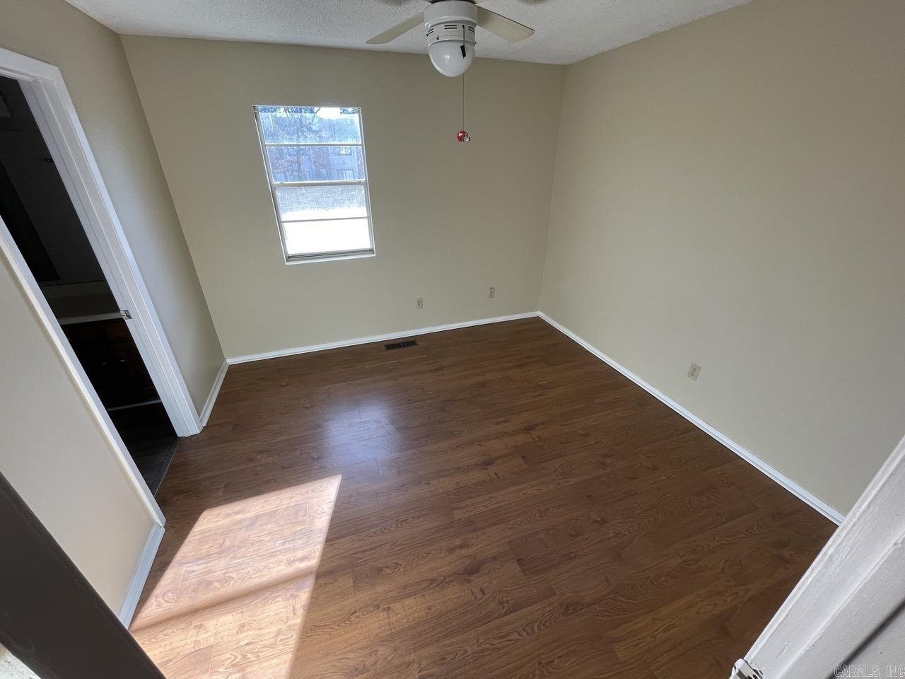 Oak Crest Manor Townhomes - Residential Lease