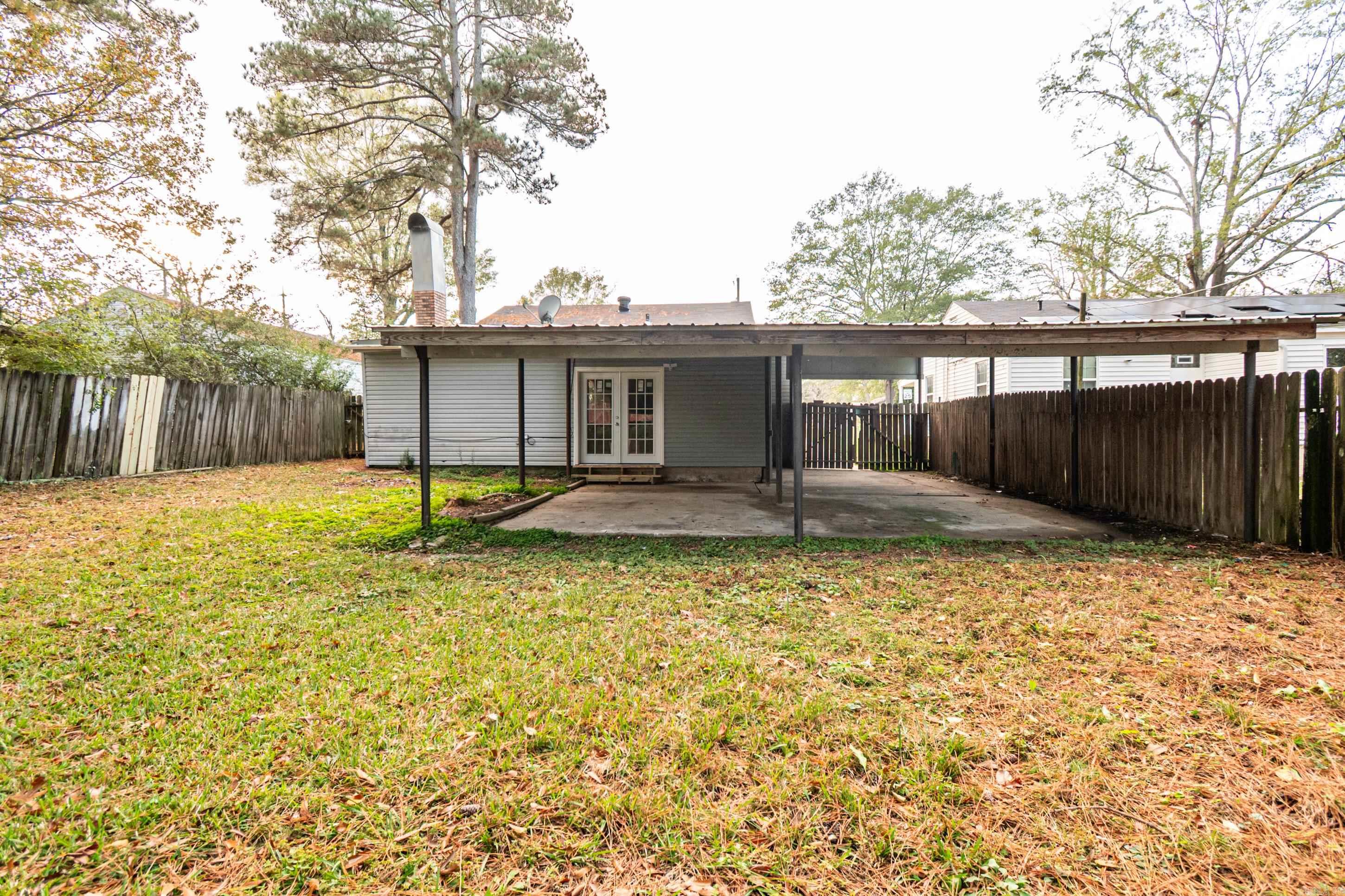 WEST WOODS - Residential