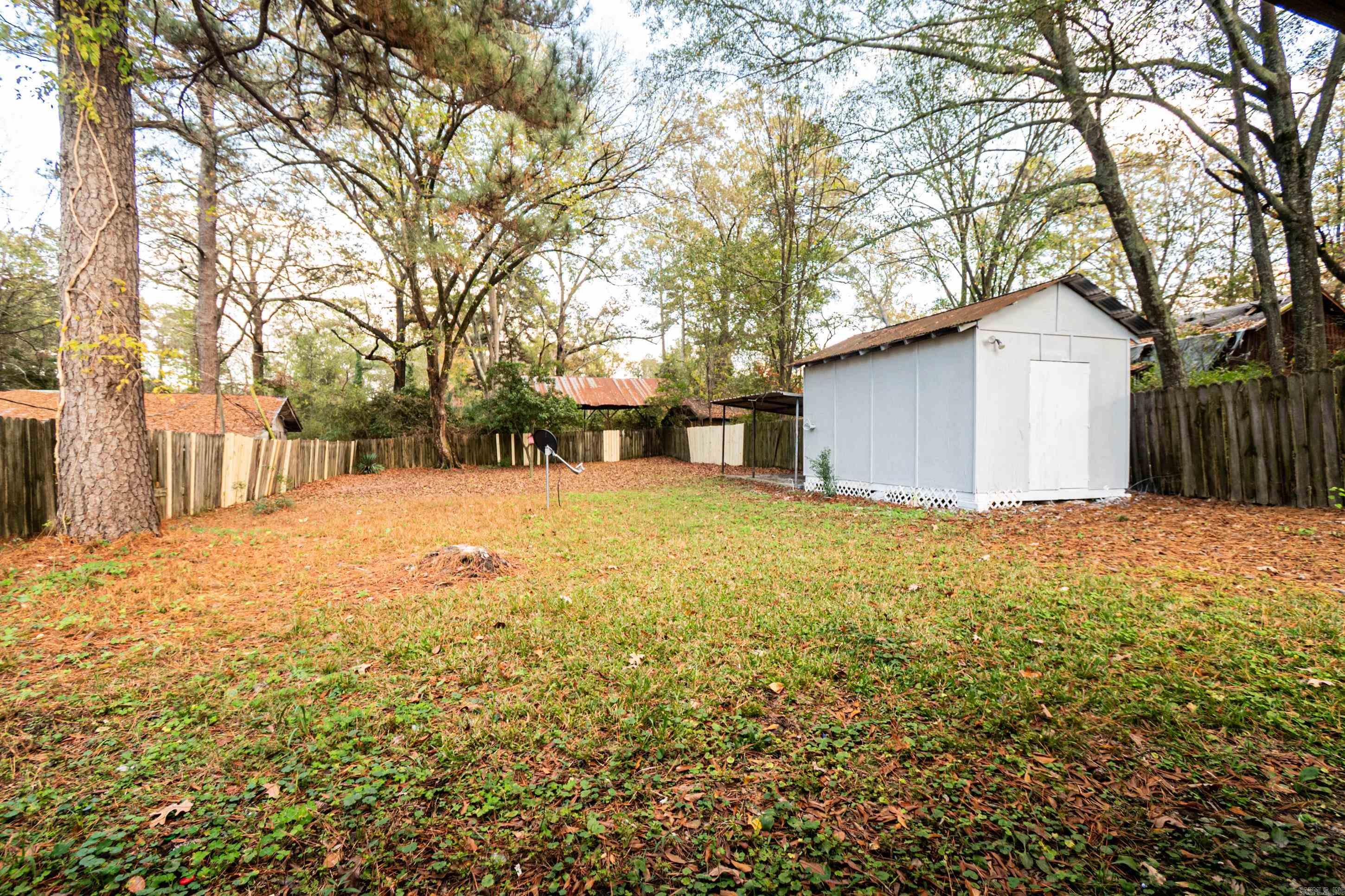 WEST WOODS - Residential