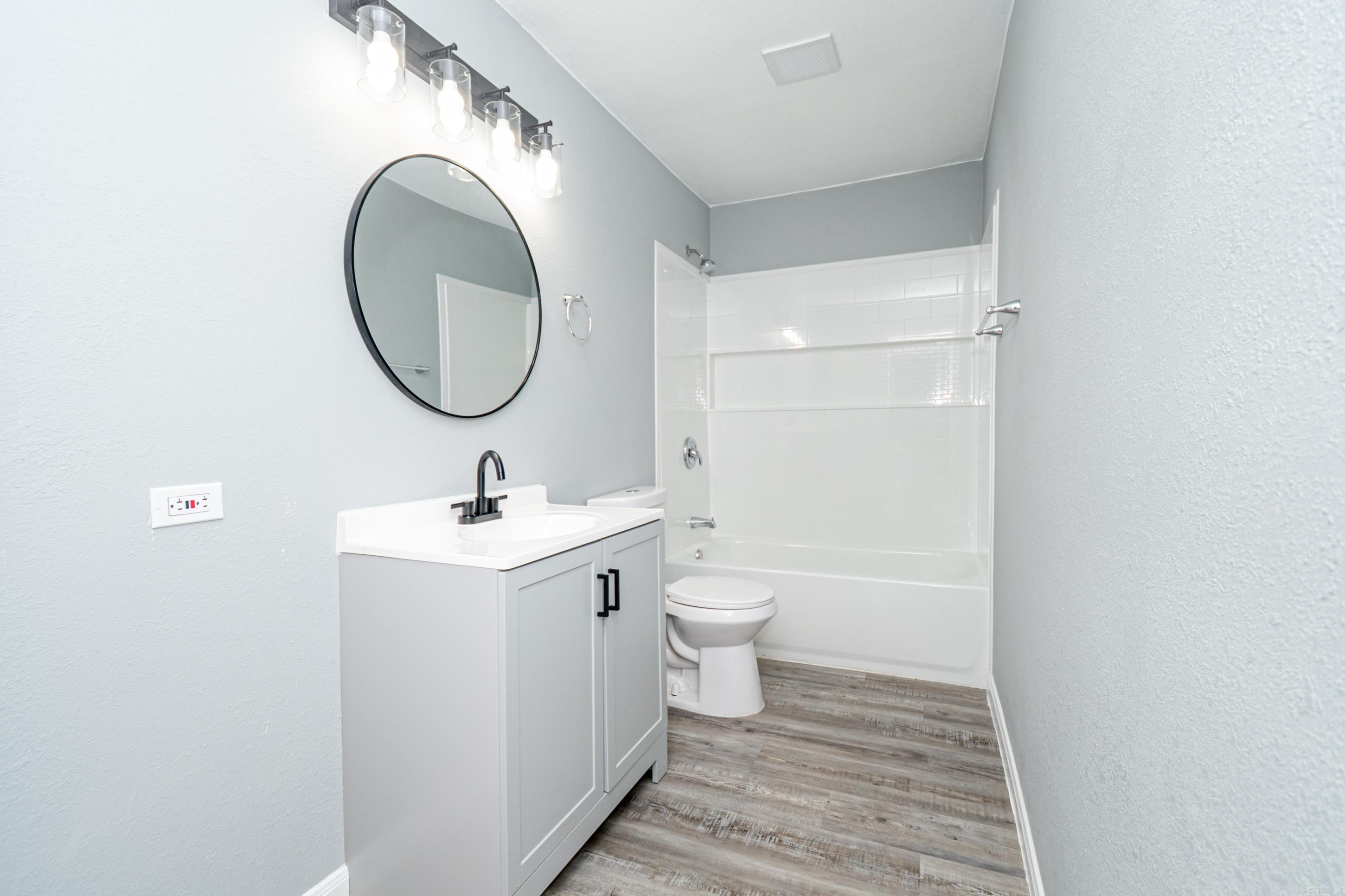 WEST WOODS - Residential