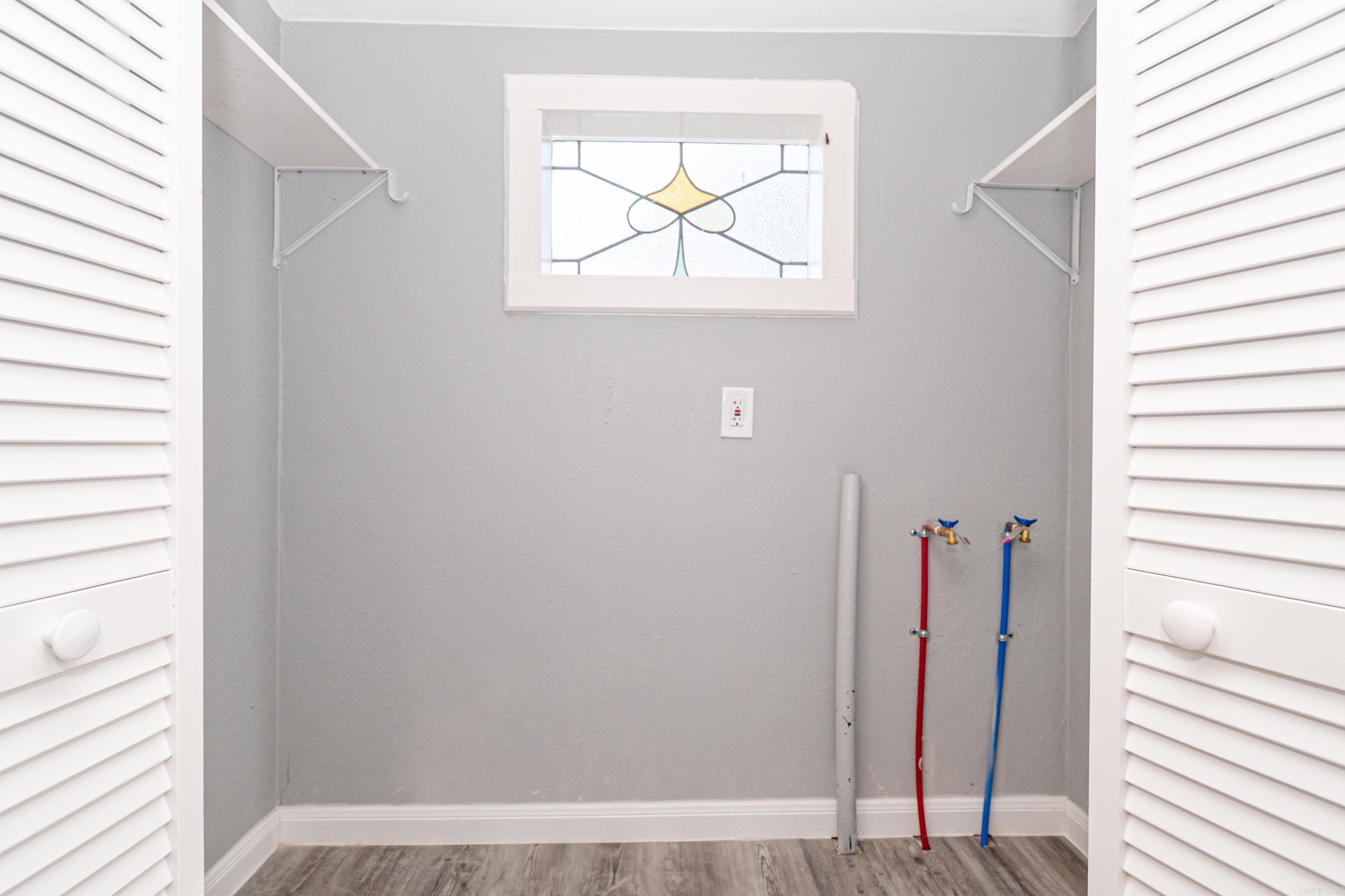 WEST WOODS - Residential