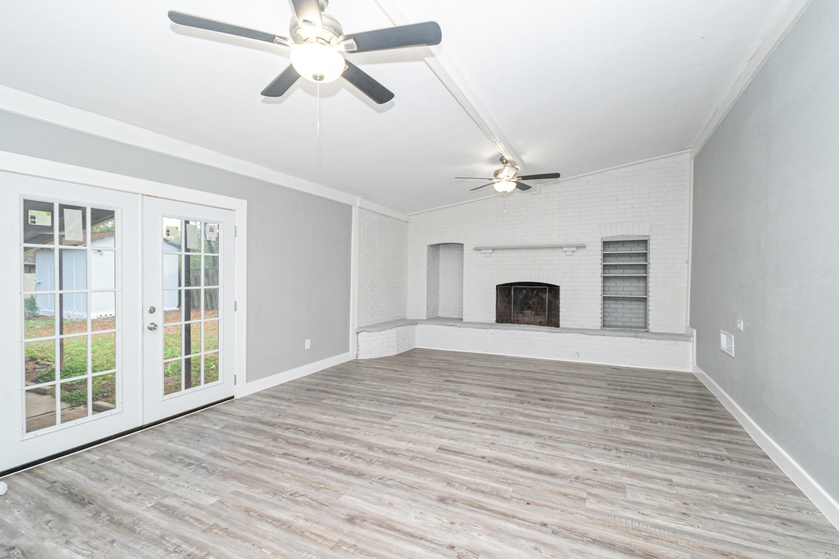 WEST WOODS - Residential