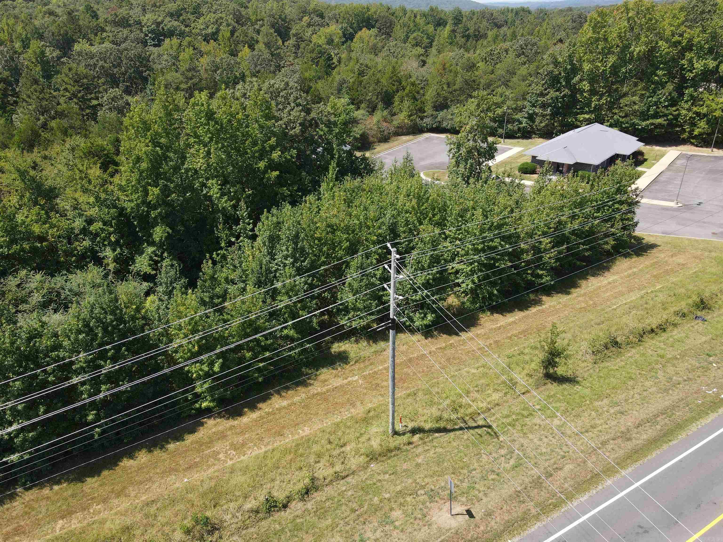 17-10-09 - Commercial Sale