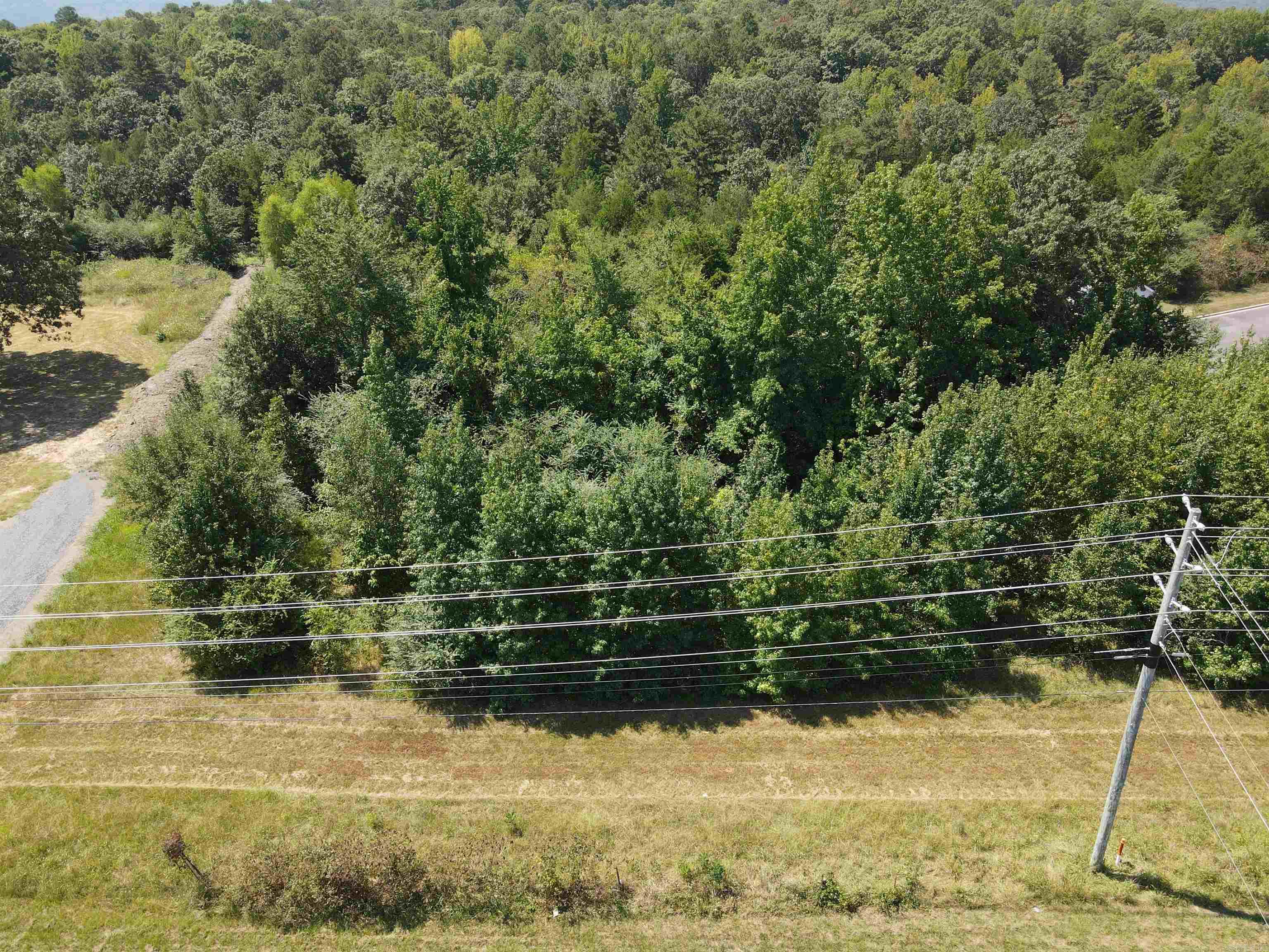 17-10-09 - Commercial Sale