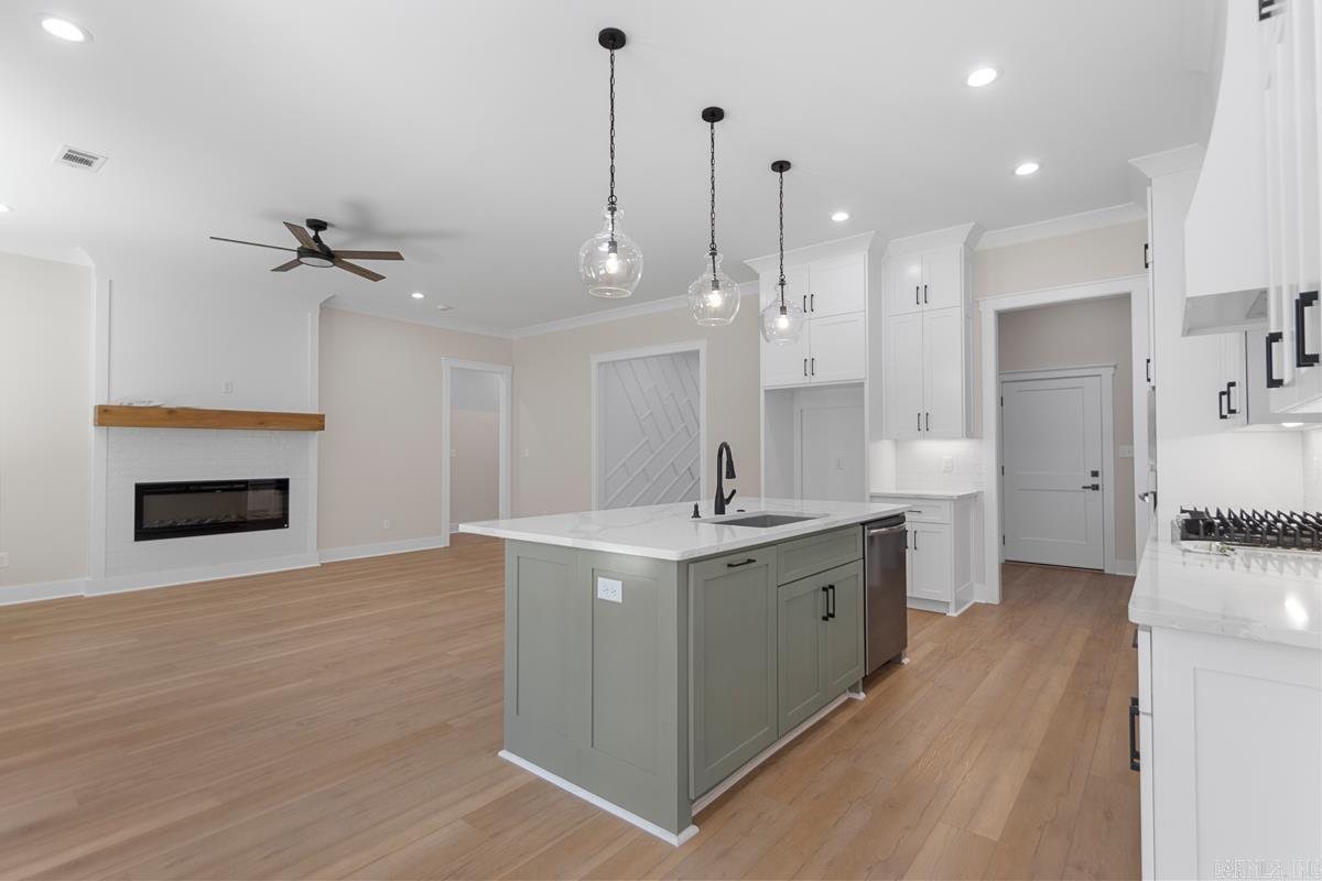 MILLERS GLENN - Residential