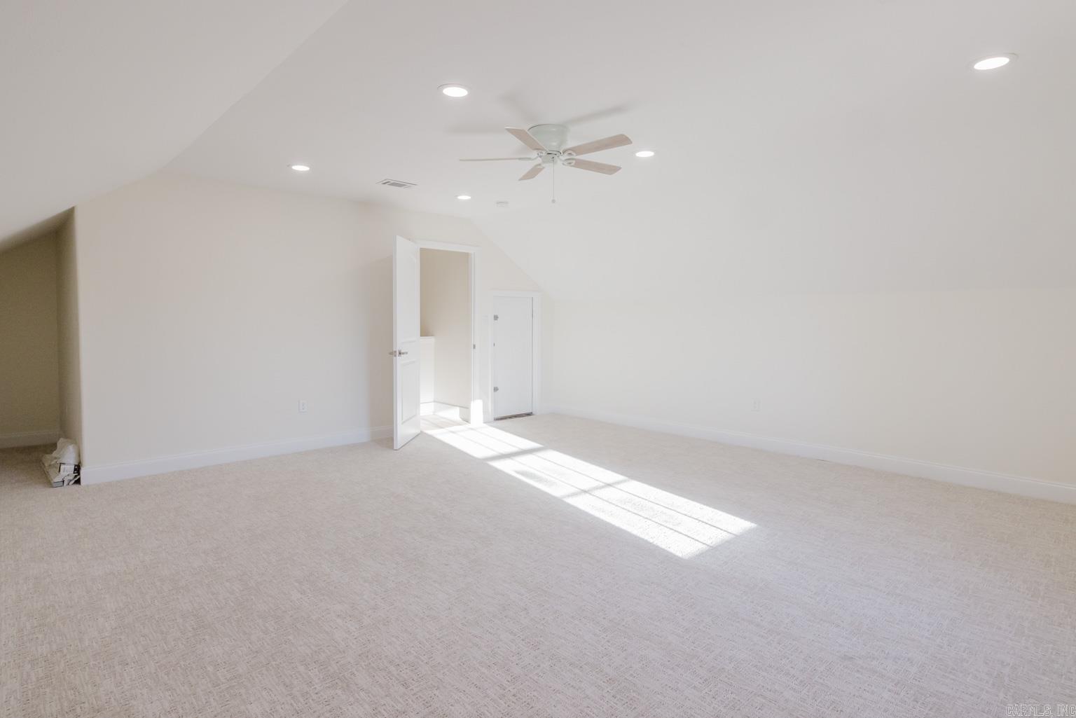 GRACE VILLAGE - Residential