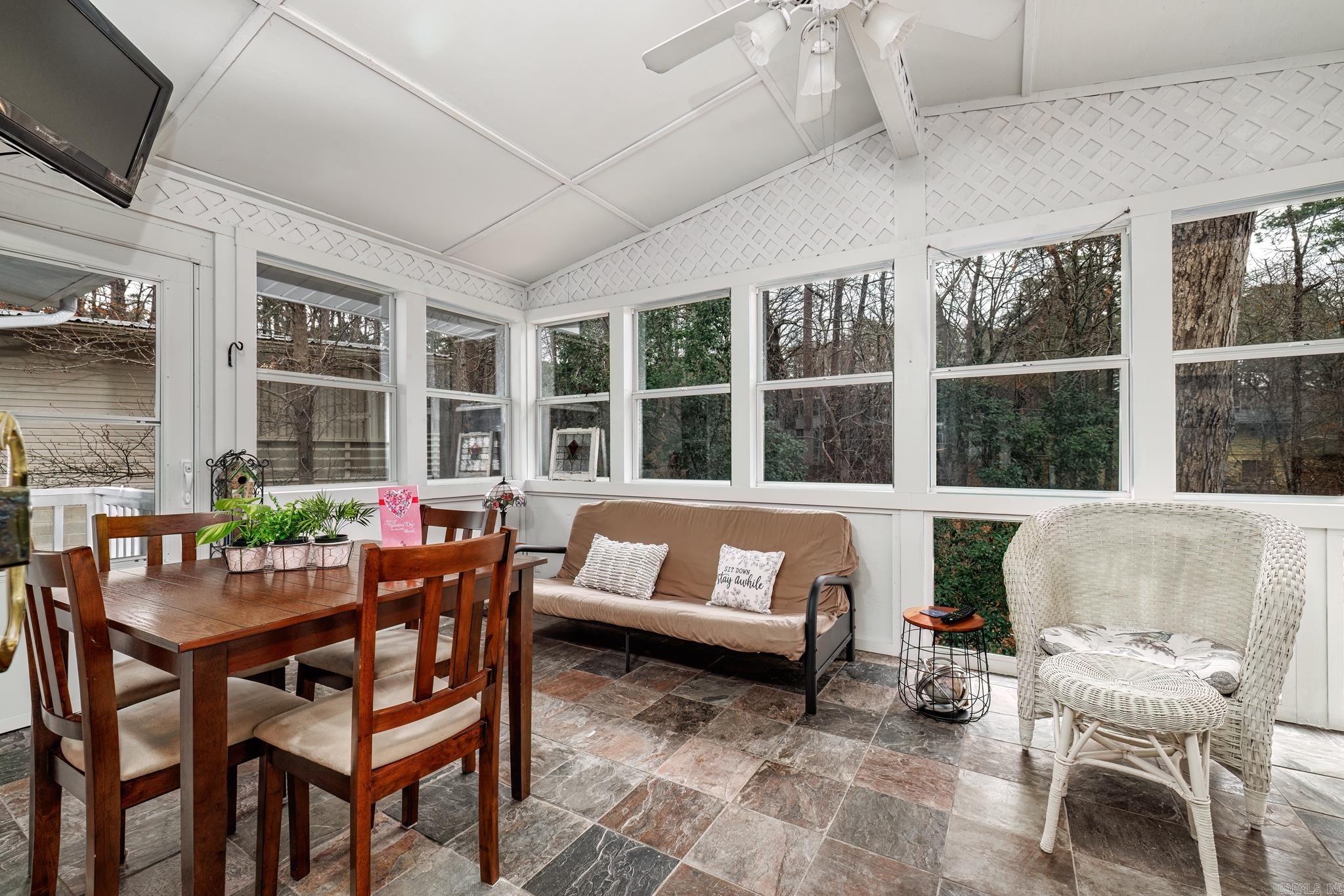 Santa Maria - Residential