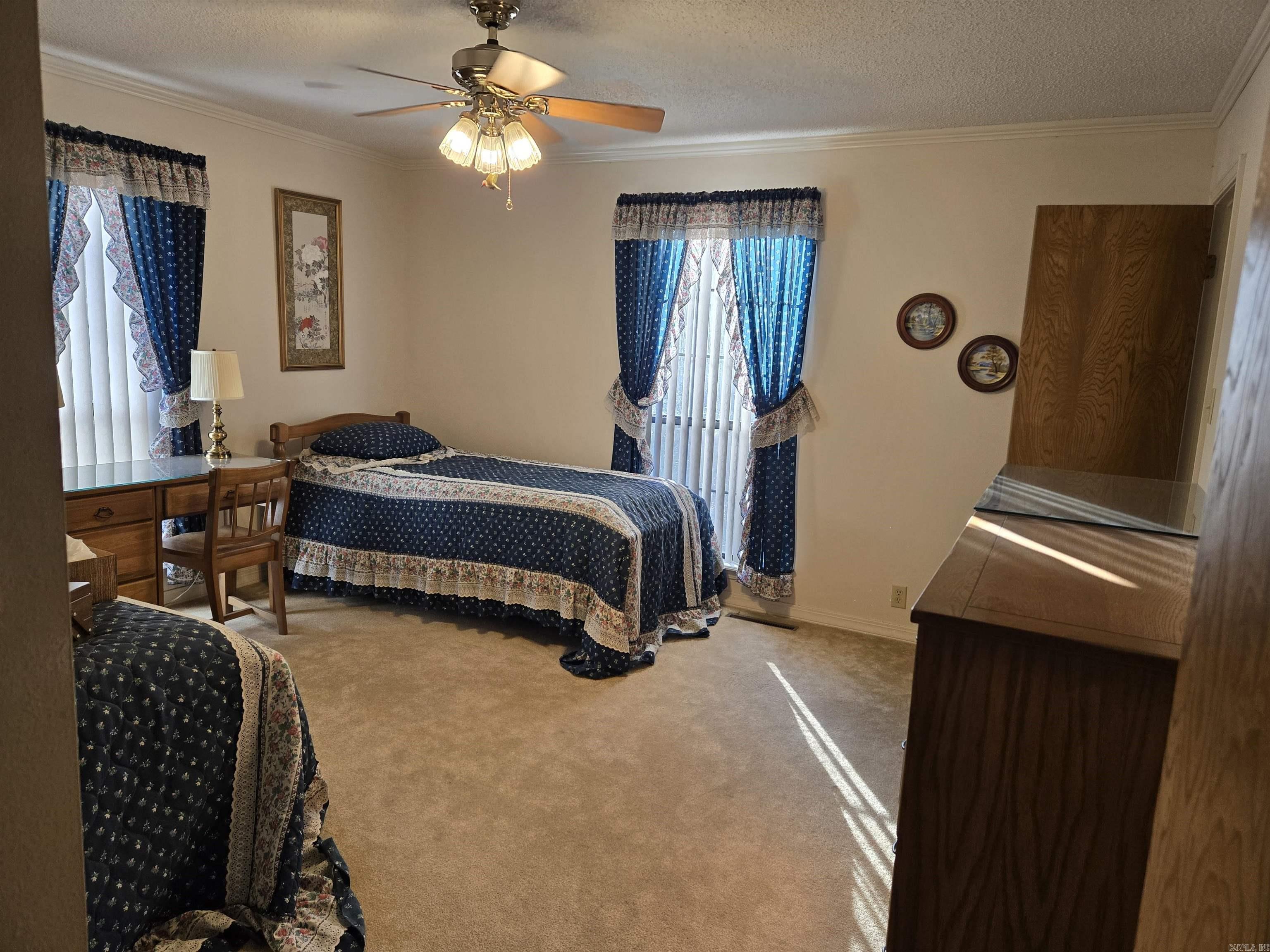 NORTH GREENWOOD - Residential