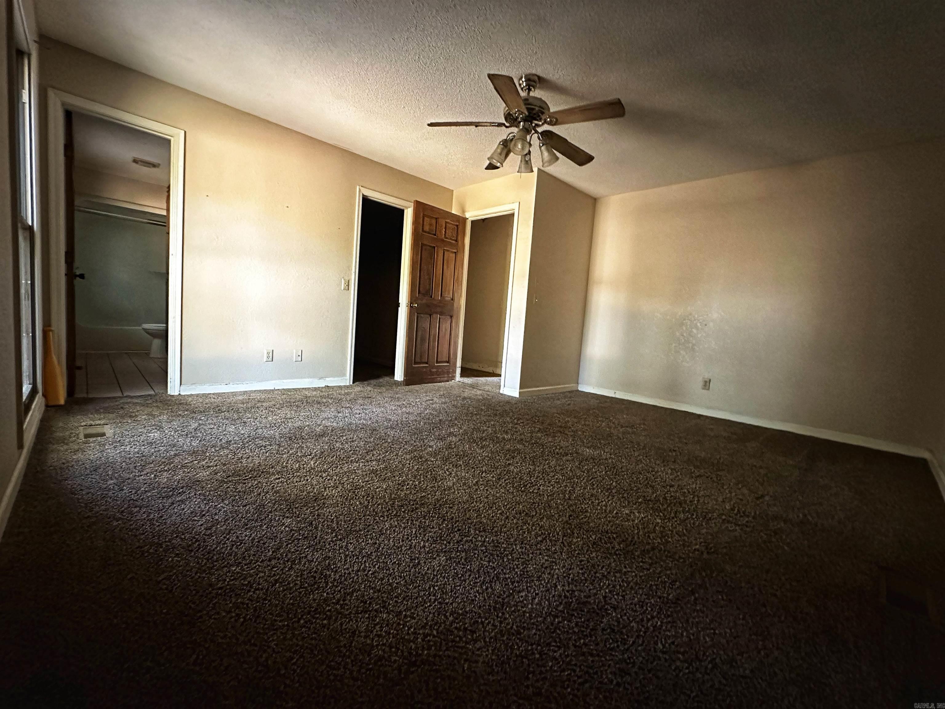 BRYANT WOODLAND HGTS - Residential