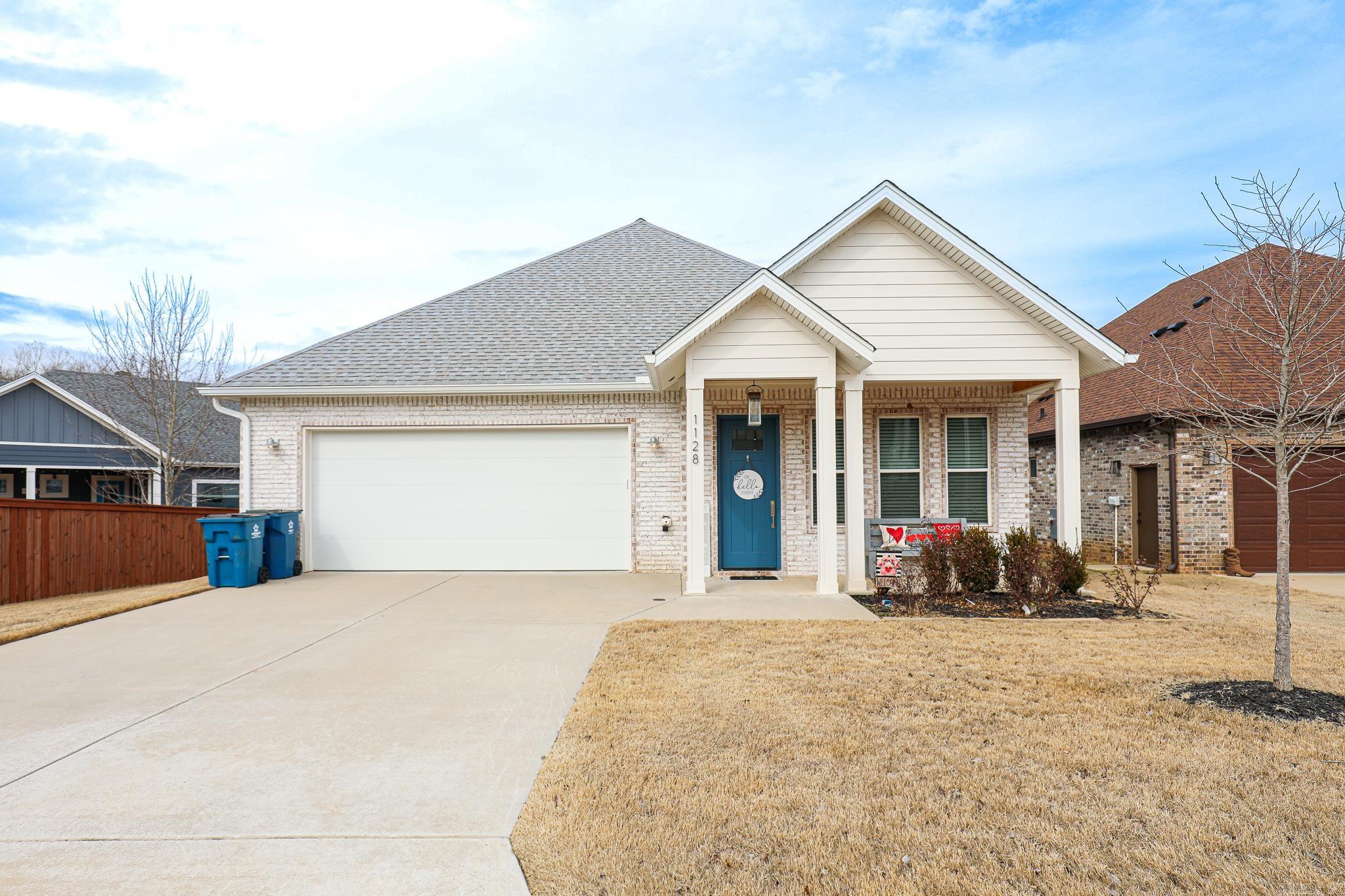 OLDE SALEM TOWNSHIP - Residential
