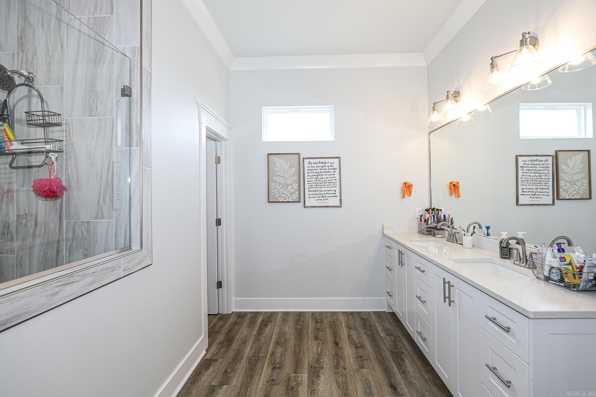 OLDE SALEM TOWNSHIP - Residential