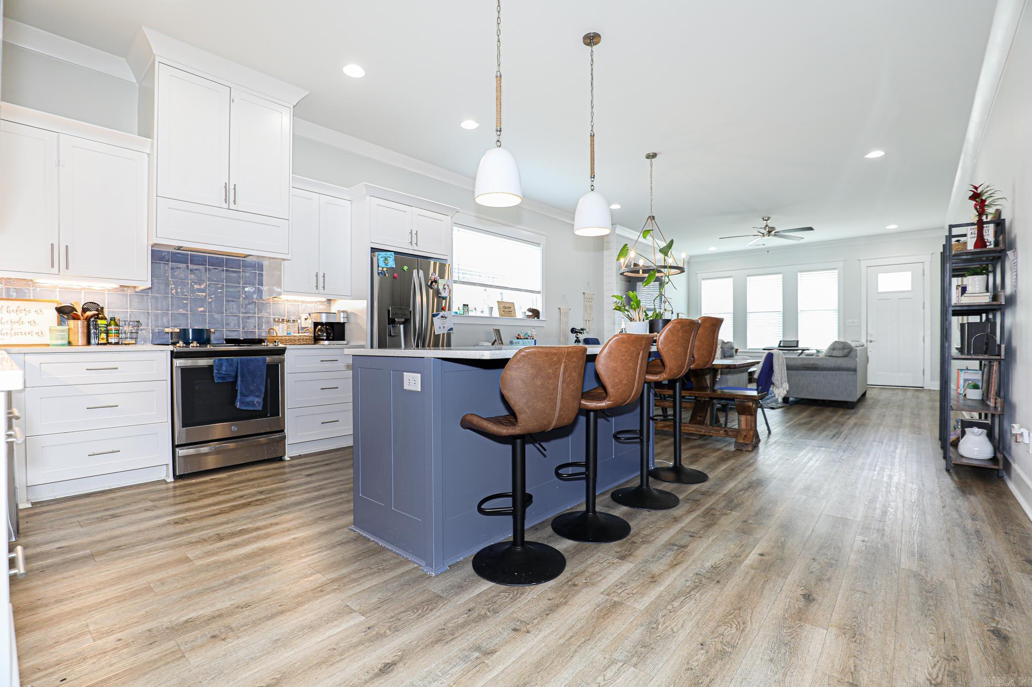 OLDE SALEM TOWNSHIP - Residential
