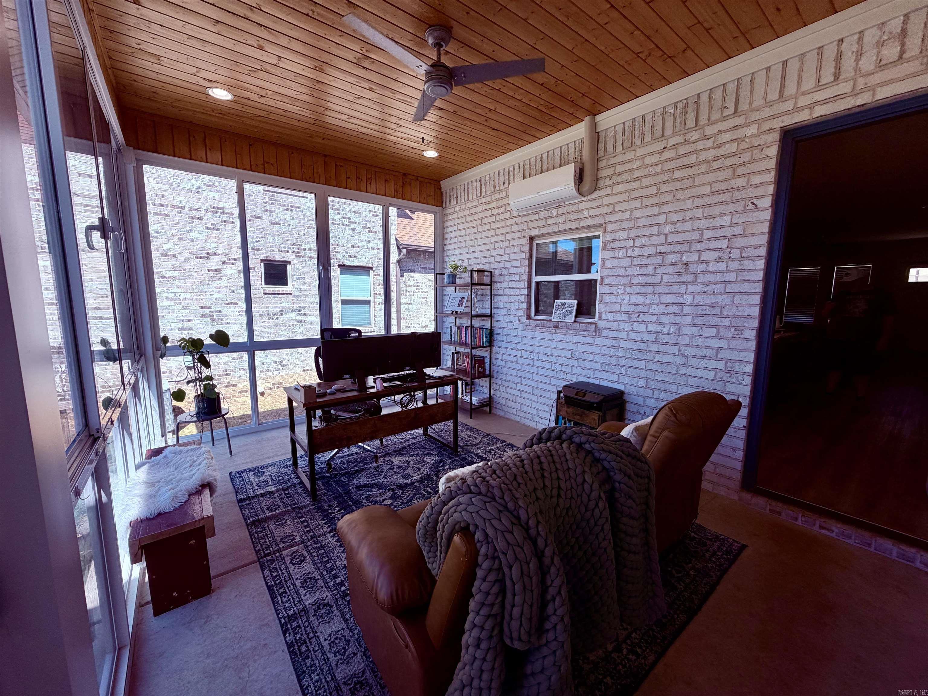 OLDE SALEM TOWNSHIP - Residential