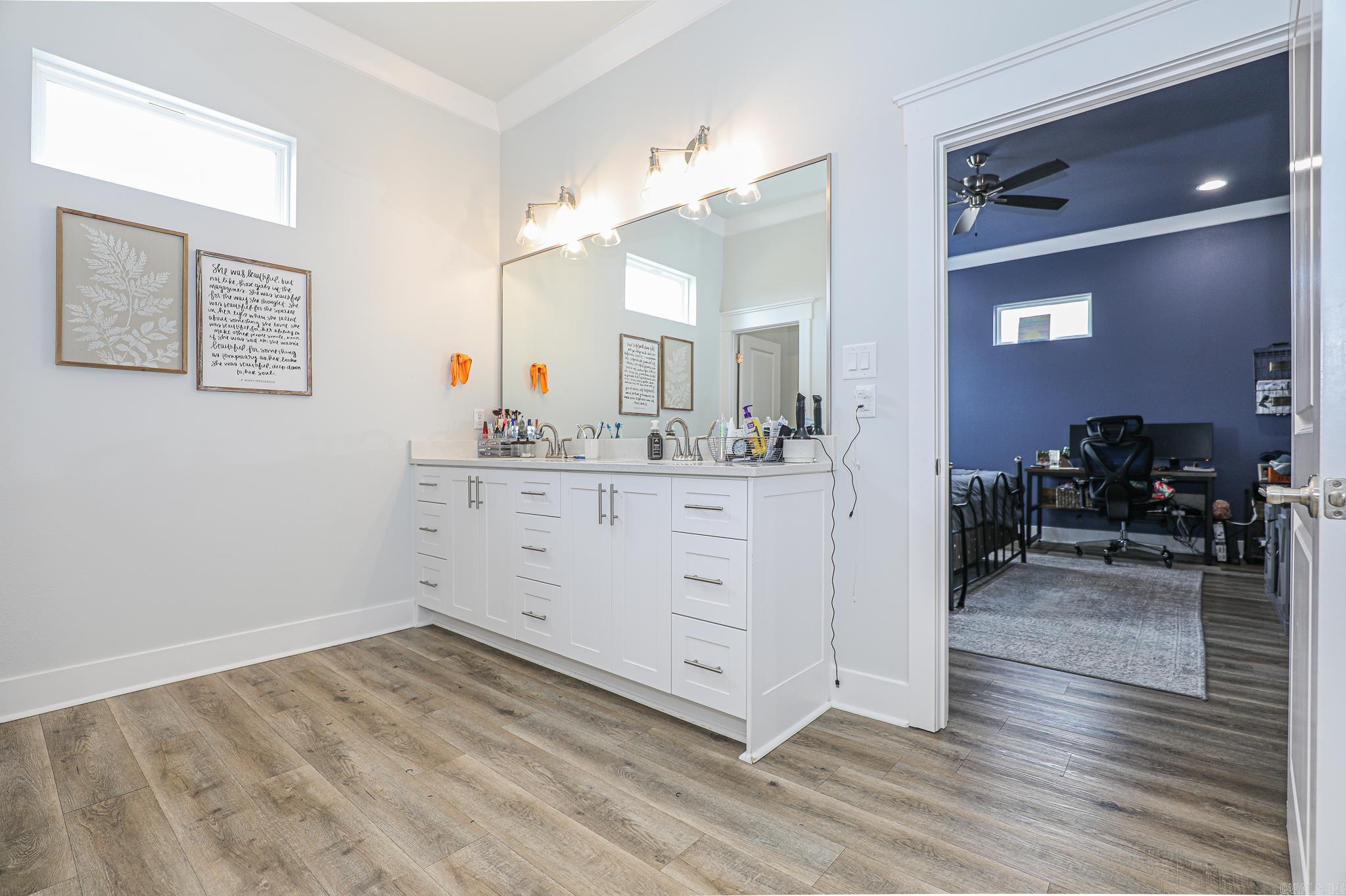 OLDE SALEM TOWNSHIP - Residential