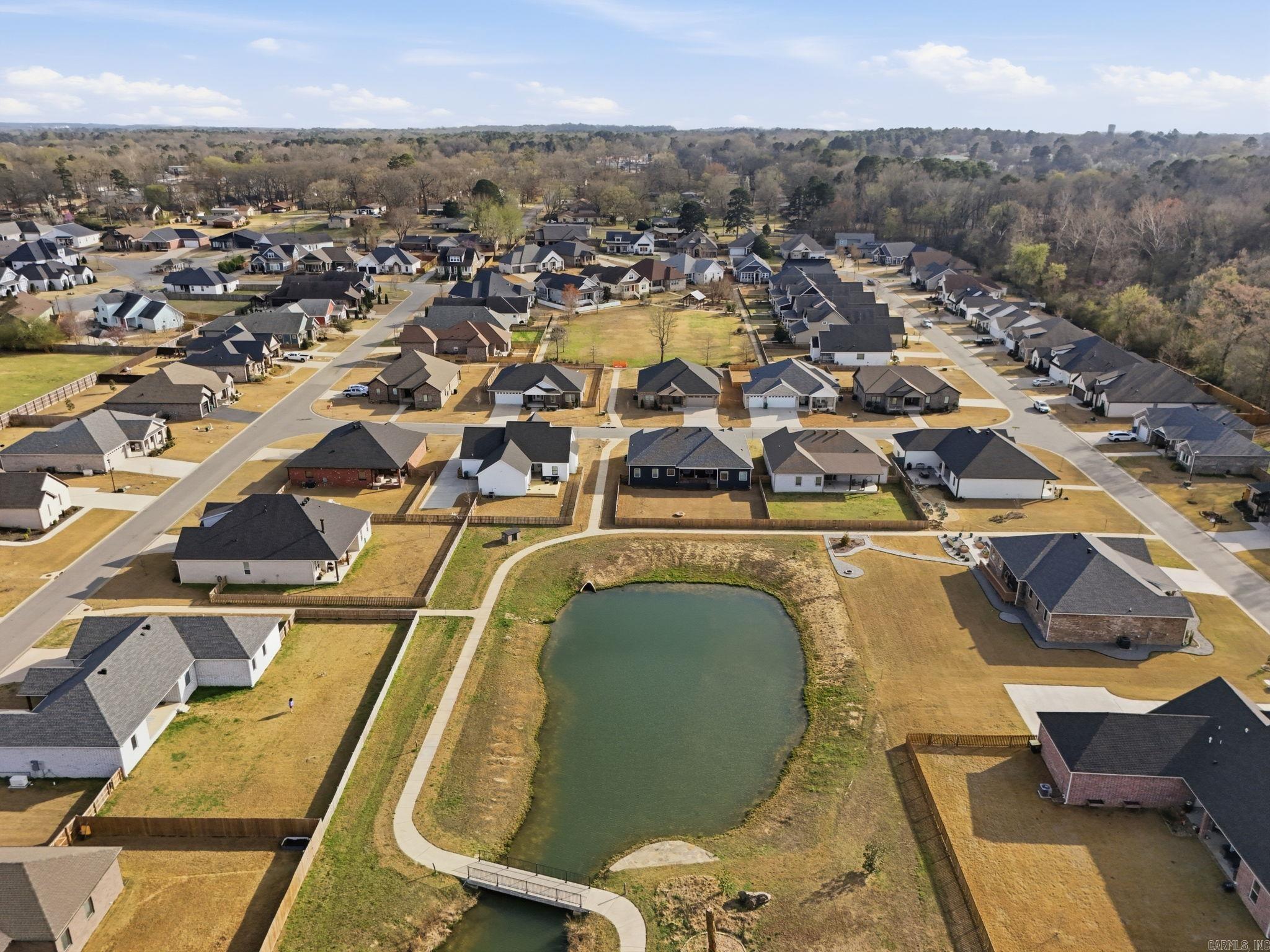OLDE SALEM TOWNSHIP - Residential