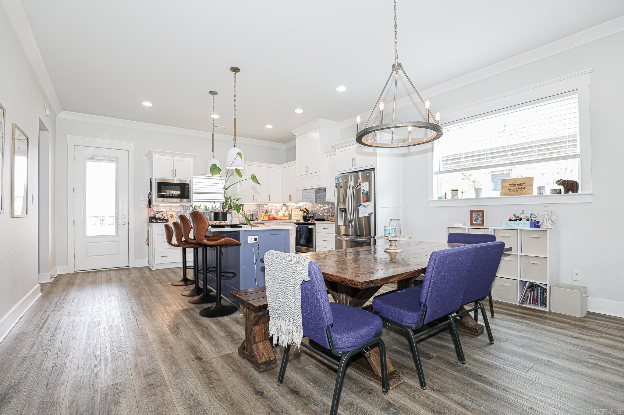 OLDE SALEM TOWNSHIP - Residential