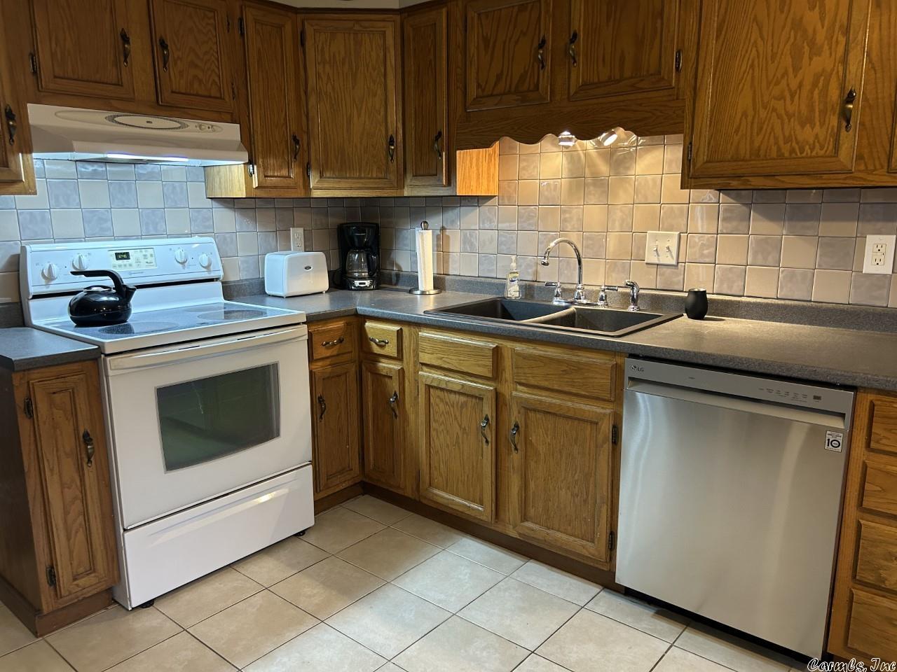 FOXBORO - Residential