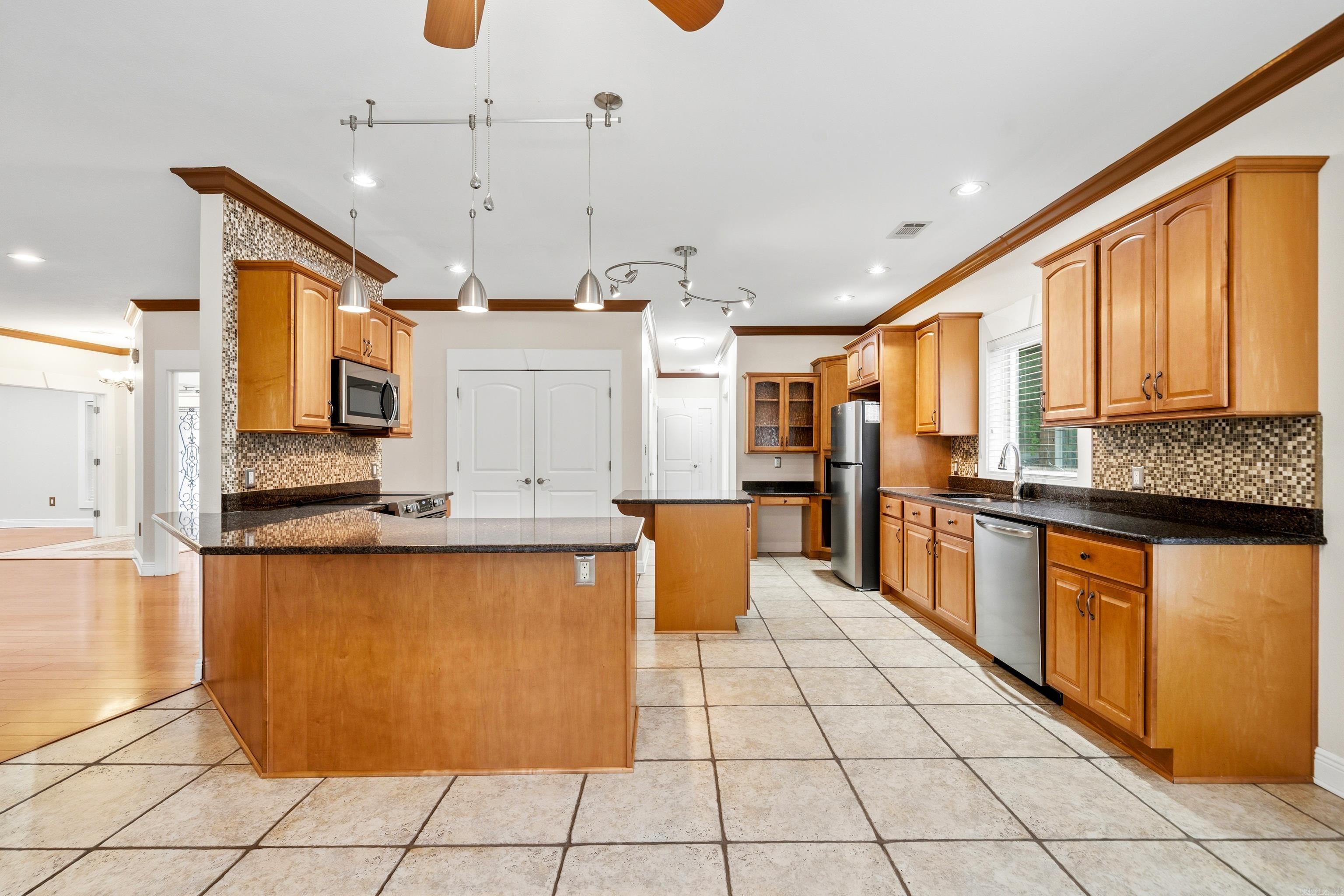 LADERA - Residential