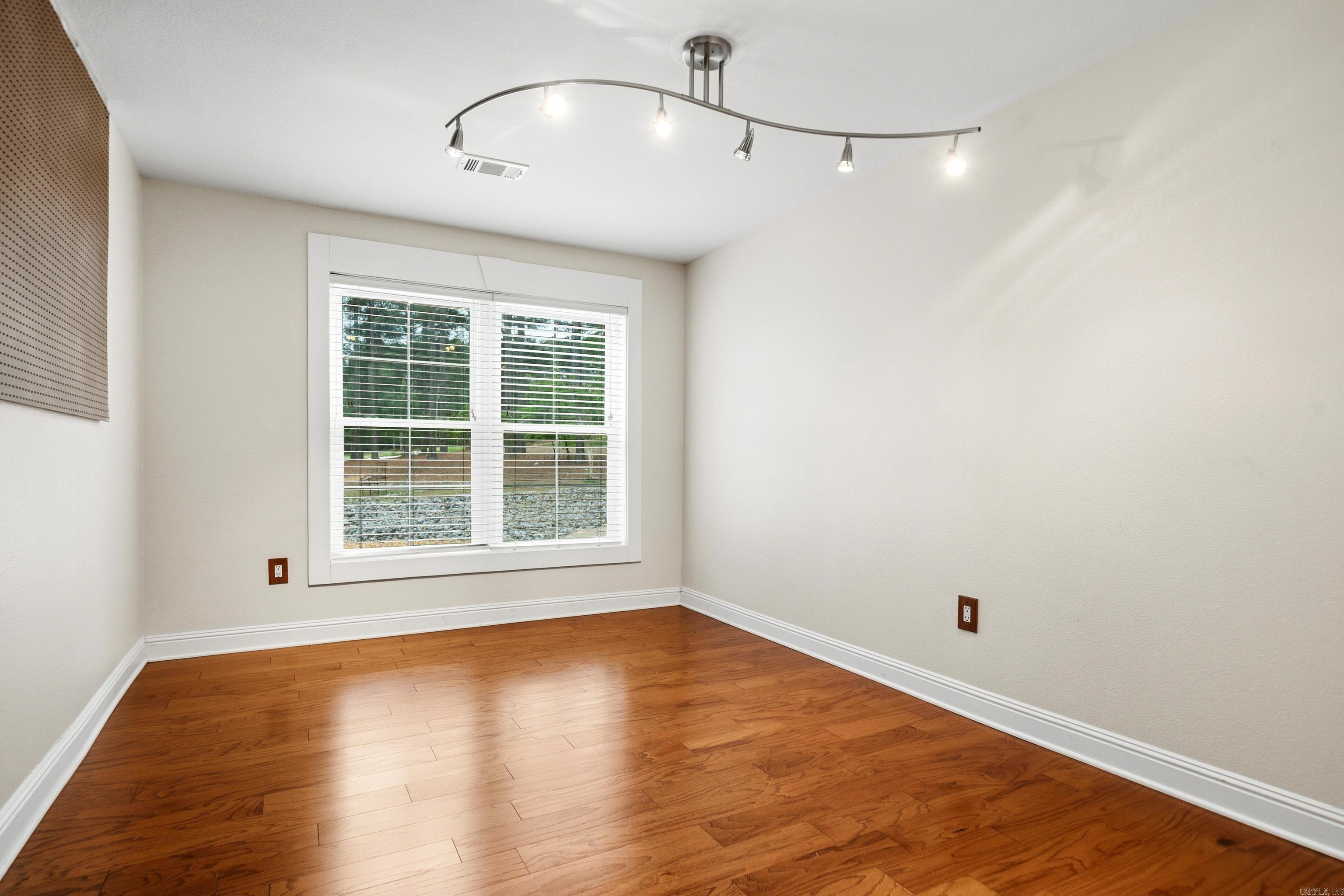 LADERA - Residential