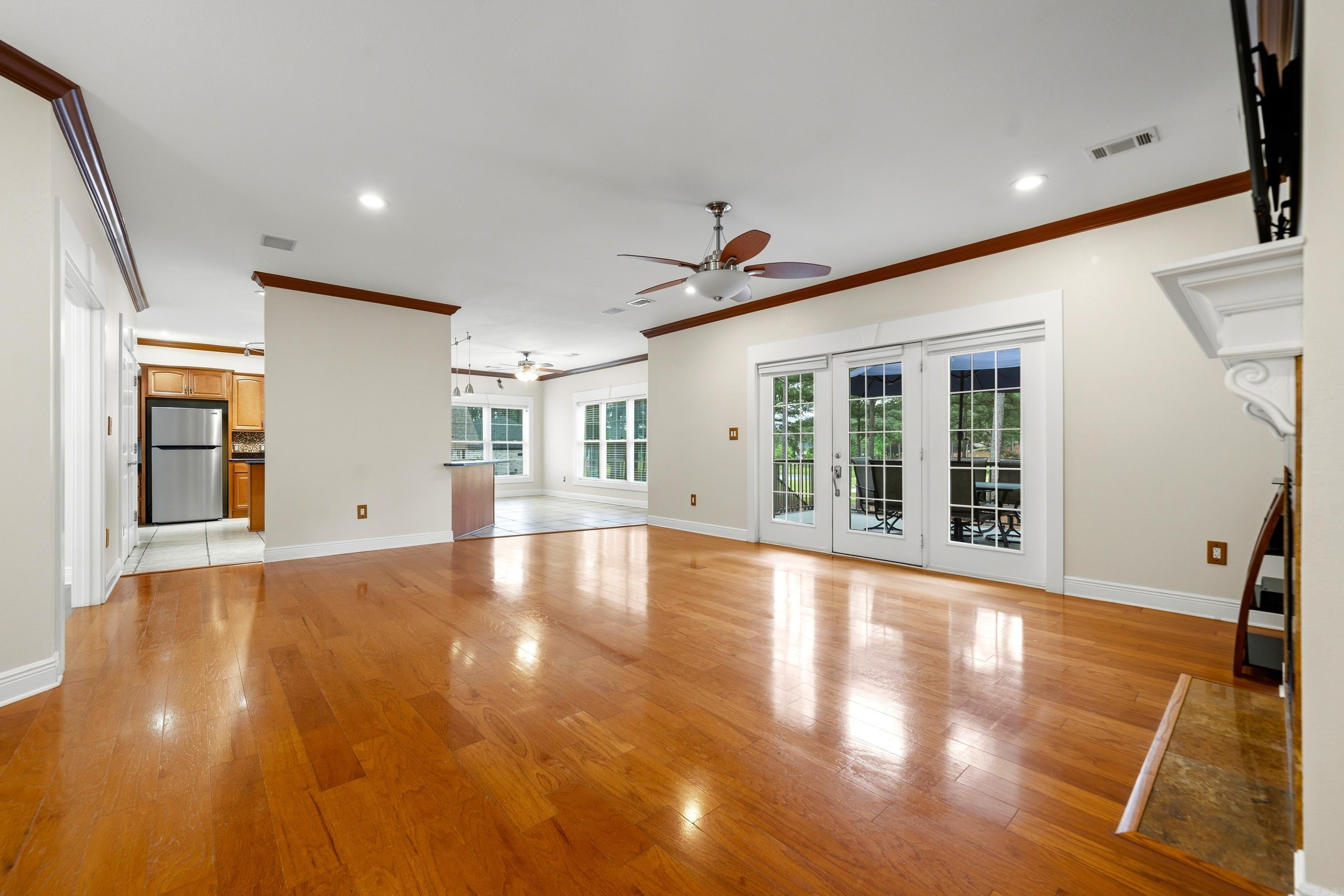 LADERA - Residential