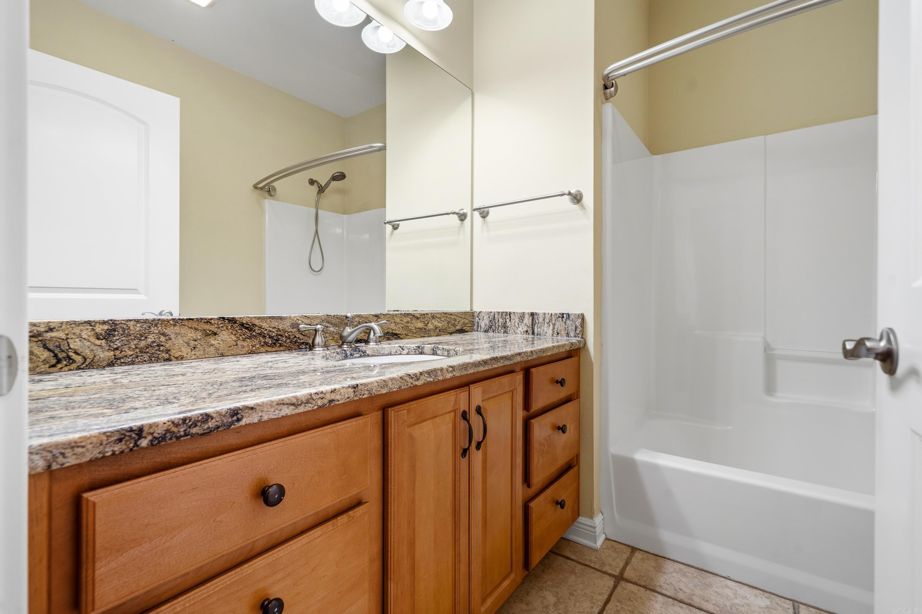 LADERA - Residential