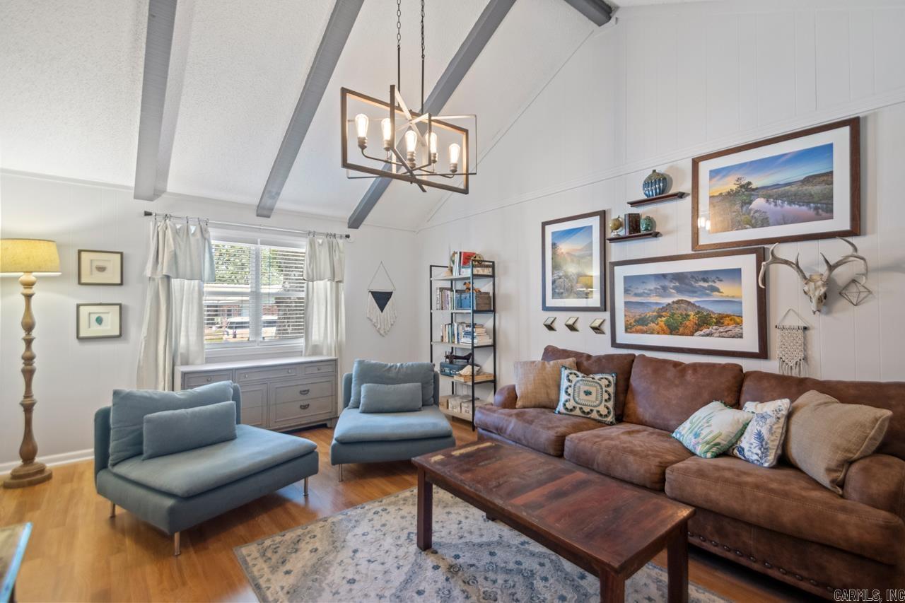 MARYLAND MANOR - Residential