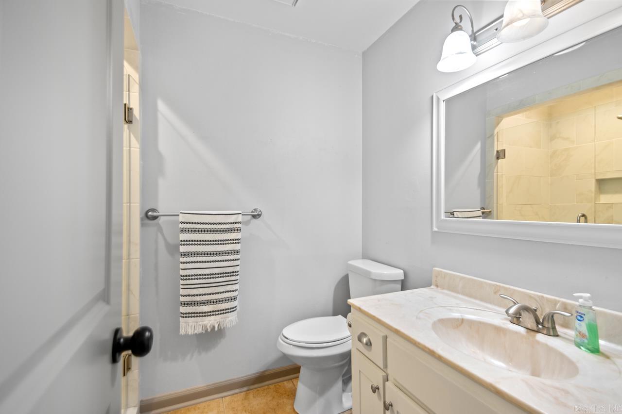 MARYLAND MANOR - Residential